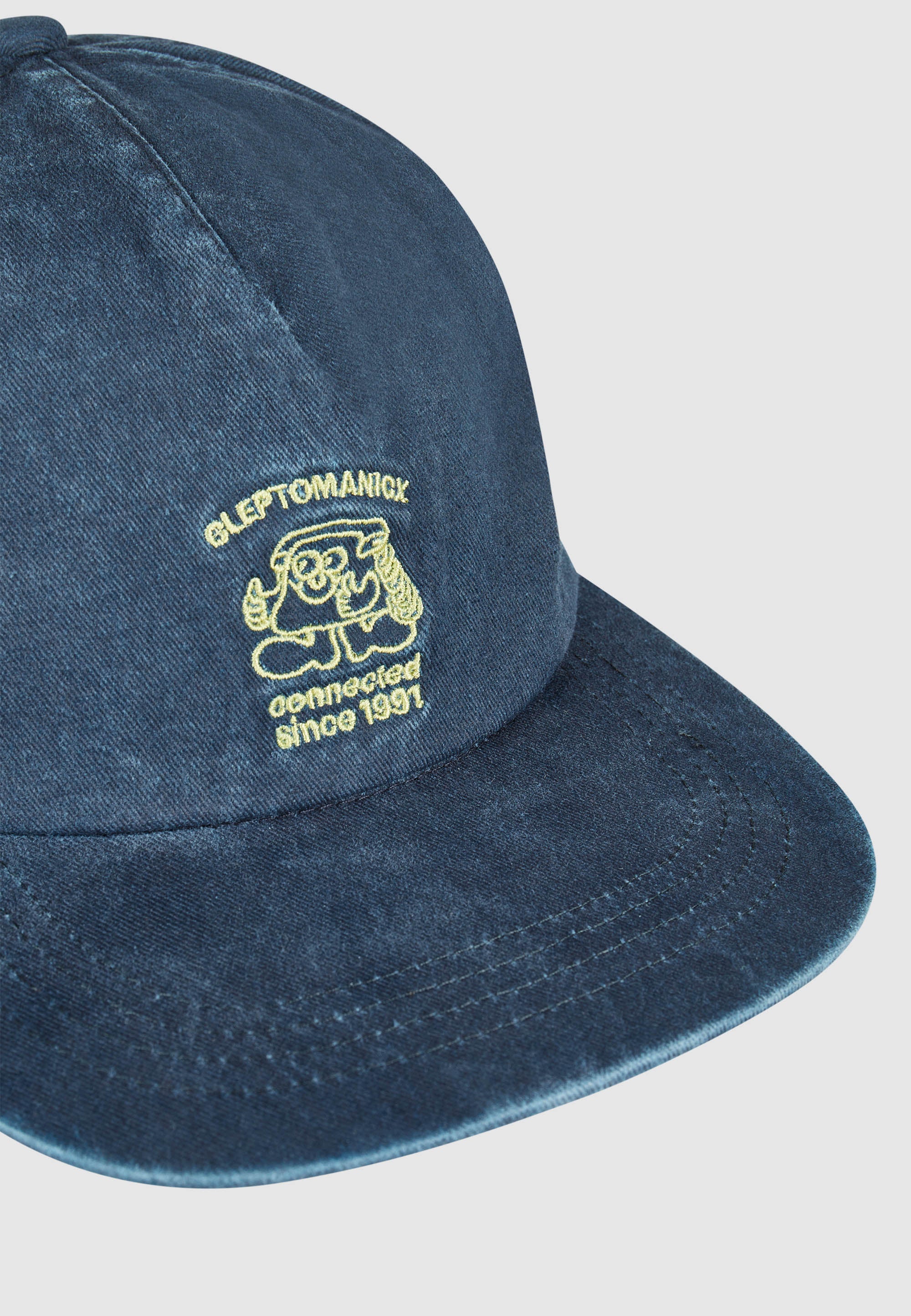 cleptomanicx-one-size-cap-connected-snapback image 3