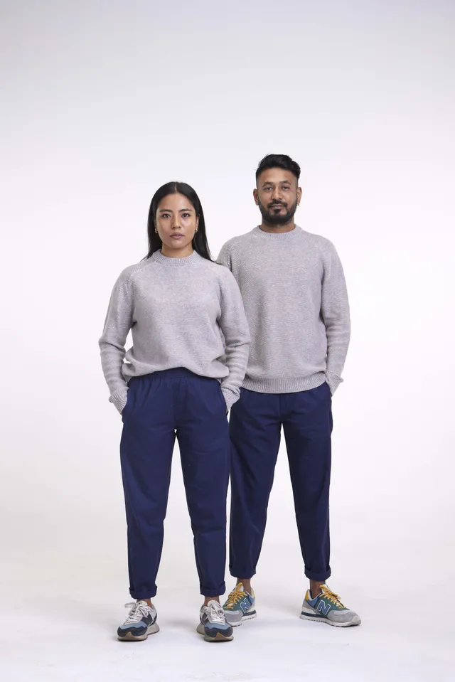 arniko-pravin-strickpullover-hellgrau-merino-kaschmir image 1