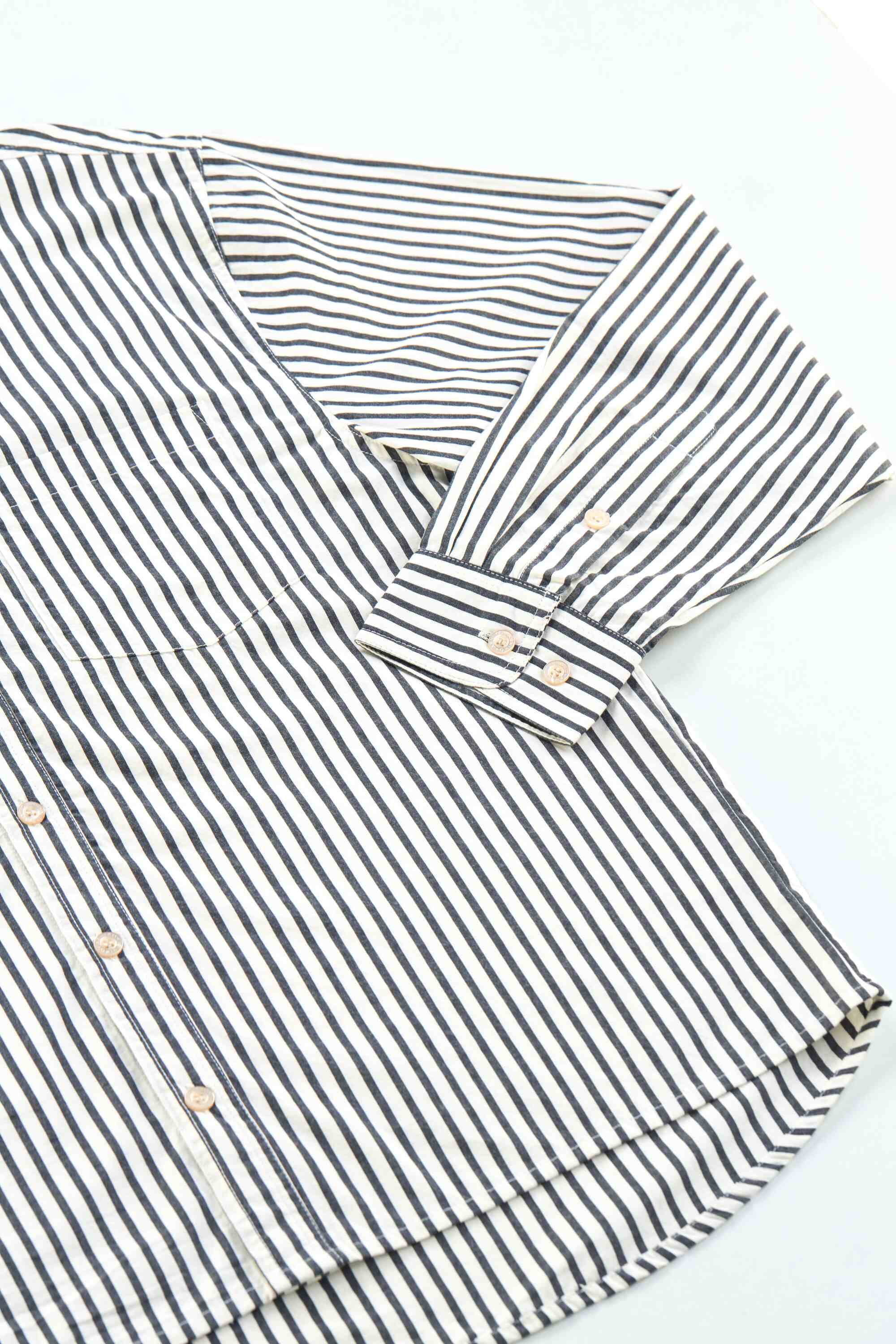 arniko-lolo-black-white-stripes-hemd-bio-baumwolle image 2