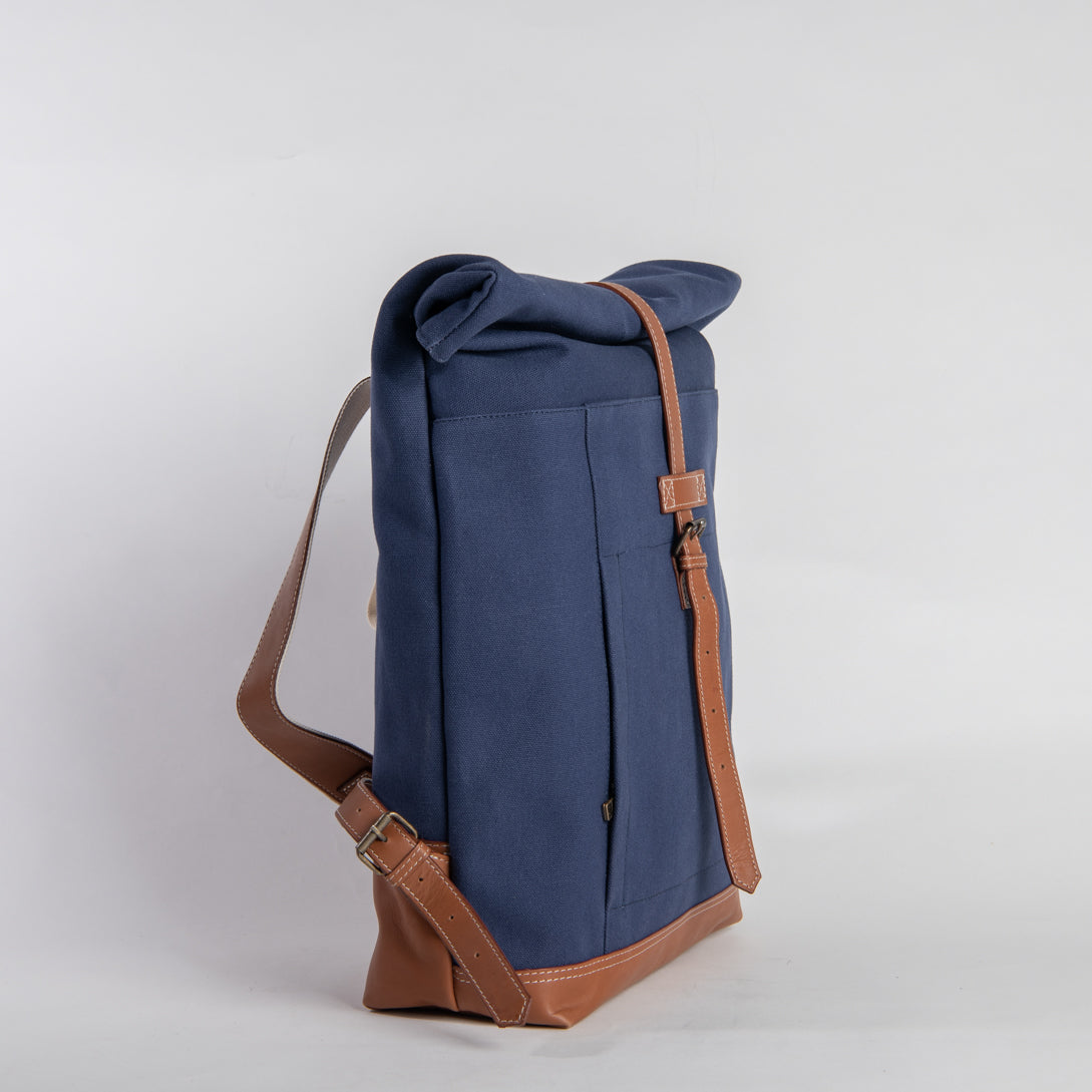 arniko-bags-roll-up-rucksack-navy-15-zoll-laptop image 3