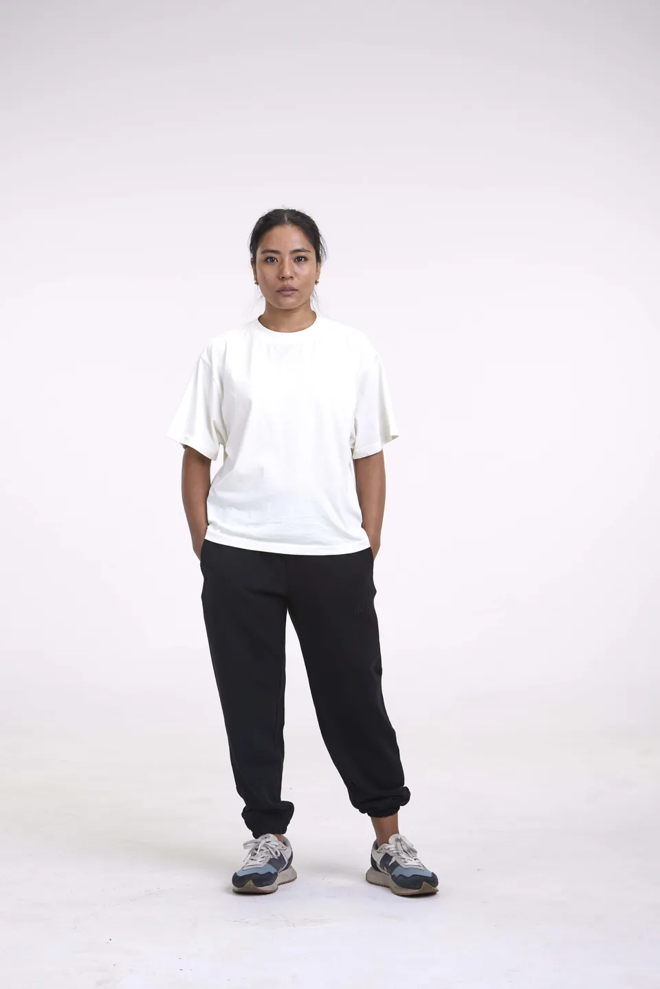 arniko-moha-sweatpants-jogginghose-schwarz-bio-baumwolle image 1
