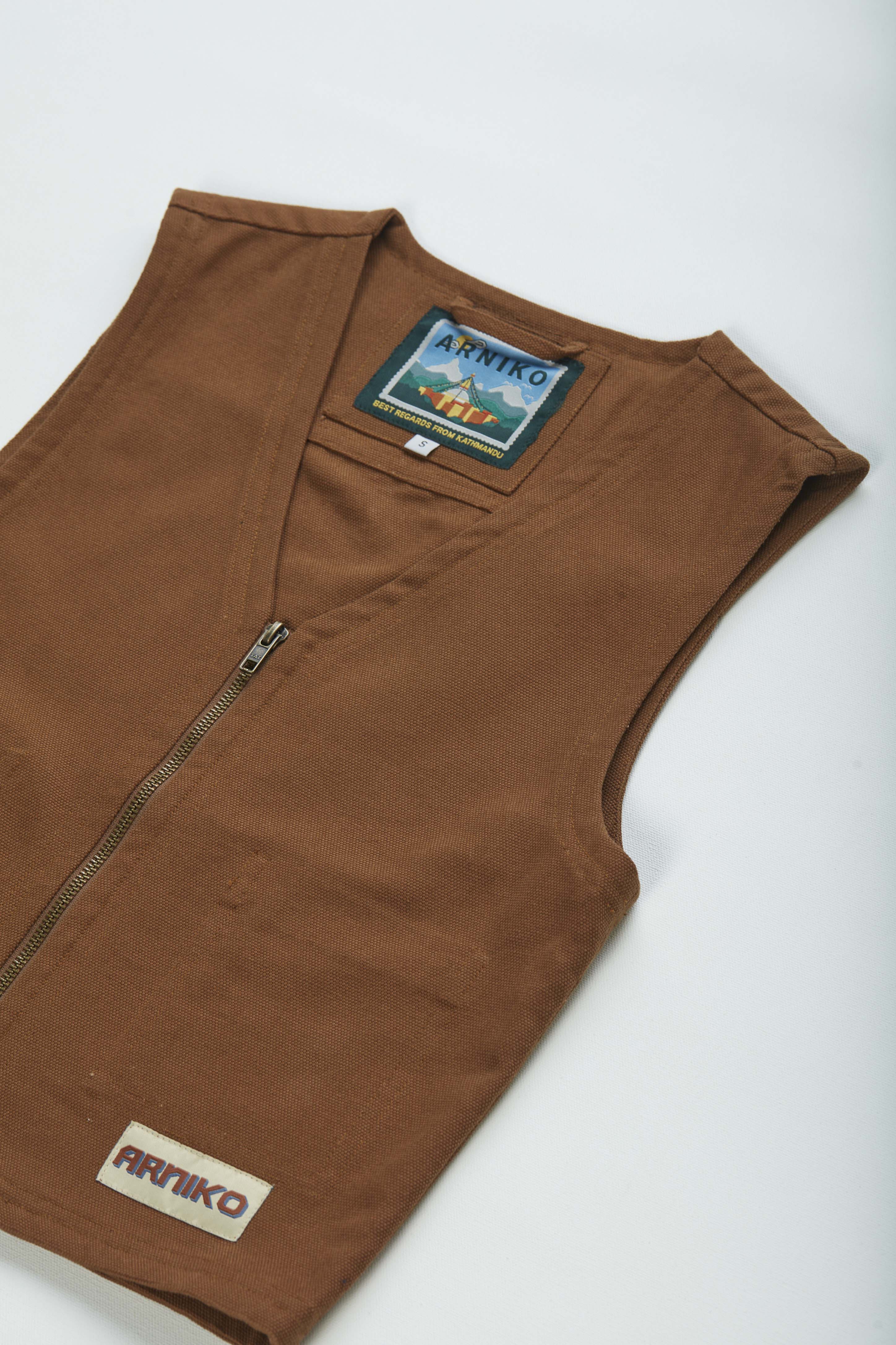 arniko-jackets-zip-vest-nuru-tawny-canvas-weste-damen image 2
