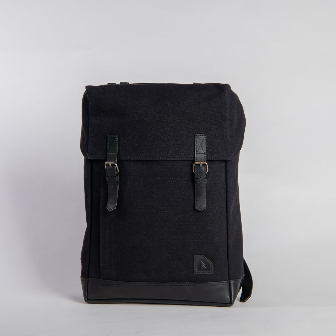 arniko-classic-backpack-all-black-rucksack-12l-laptop image 1