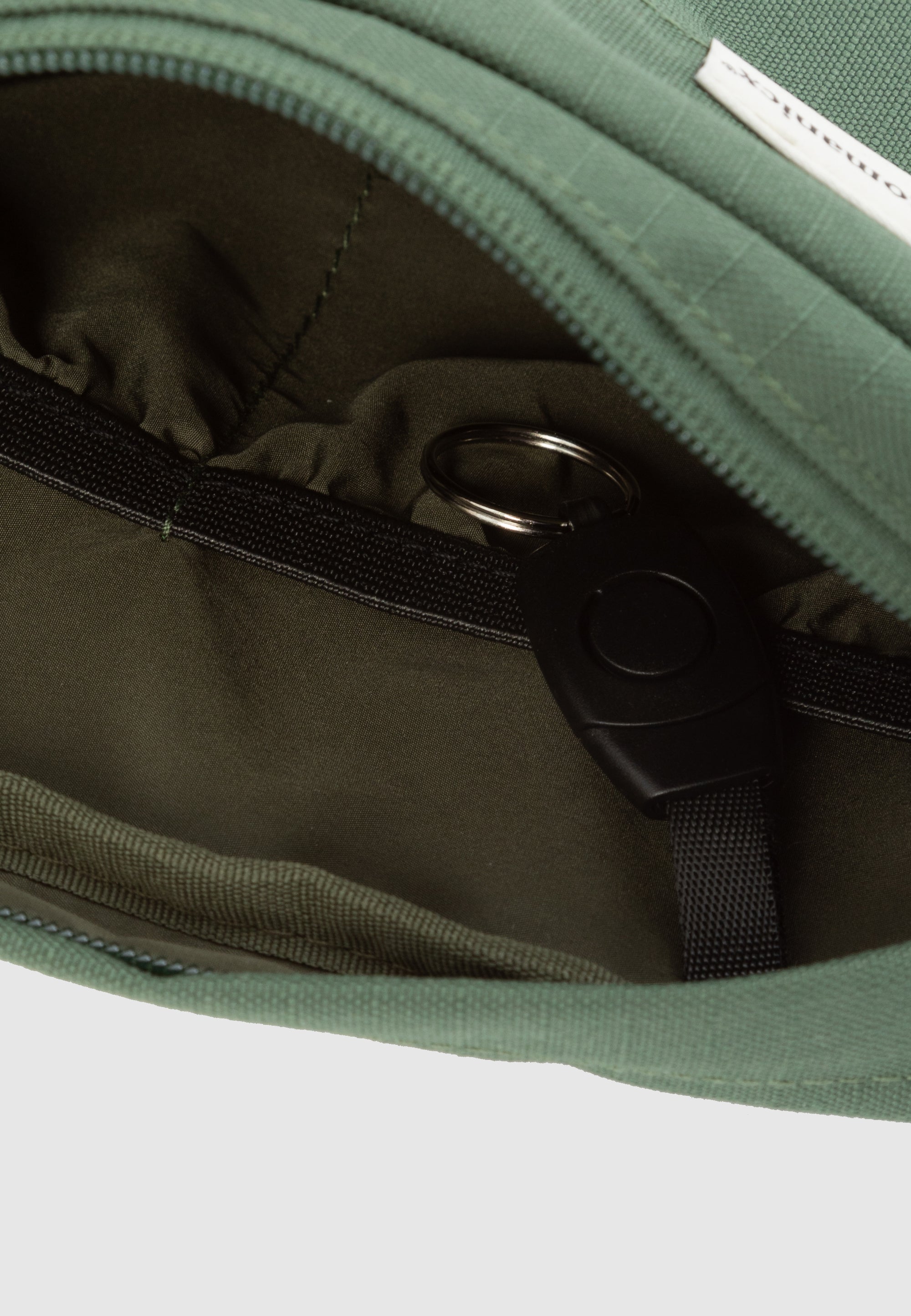 cleptomanicx-tap-s-hipbag-bauchtasche-os-2l-ripstop image 6