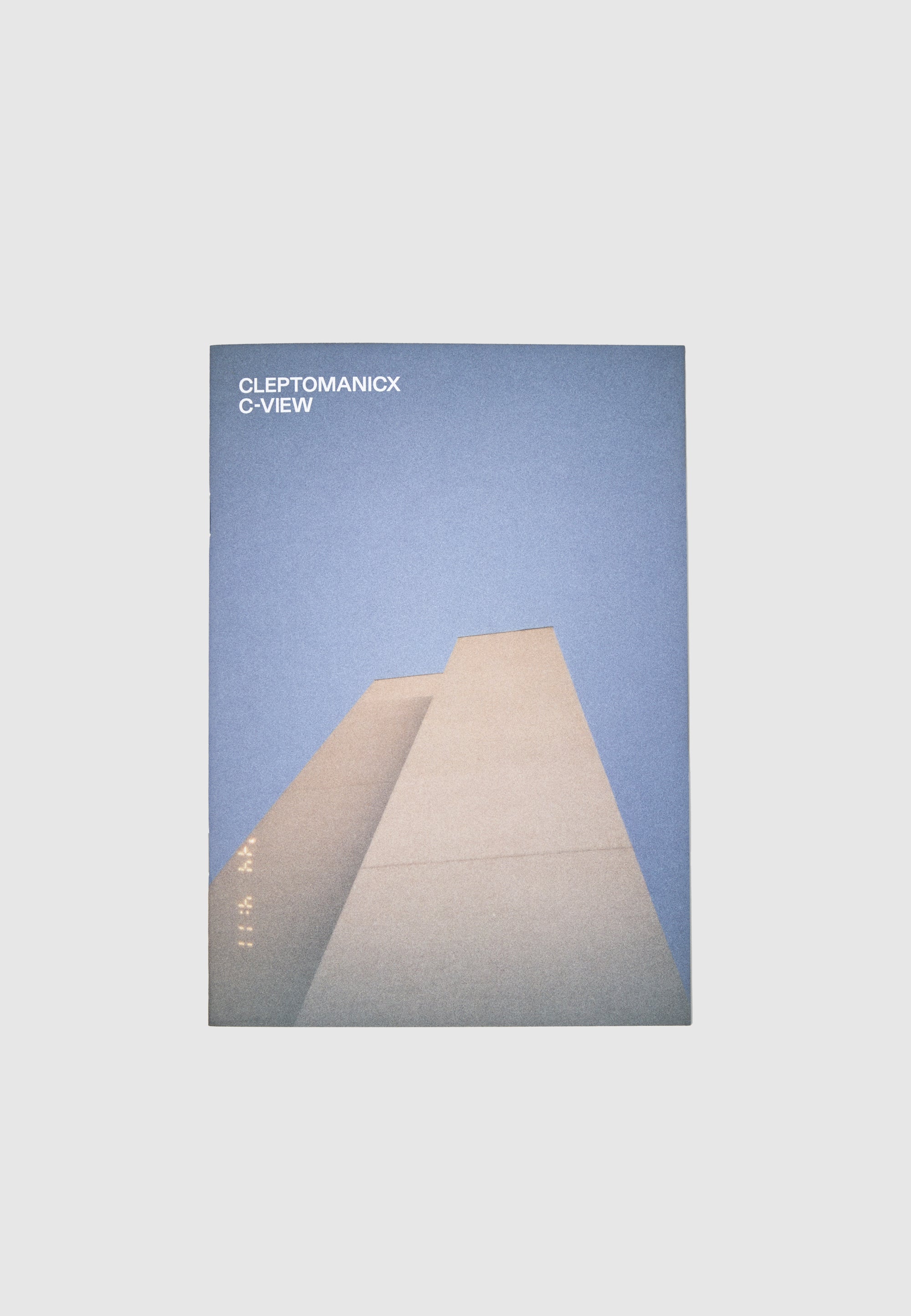 cleptomanicx-c-view-zine-heft-20-seiten-softcover image 1