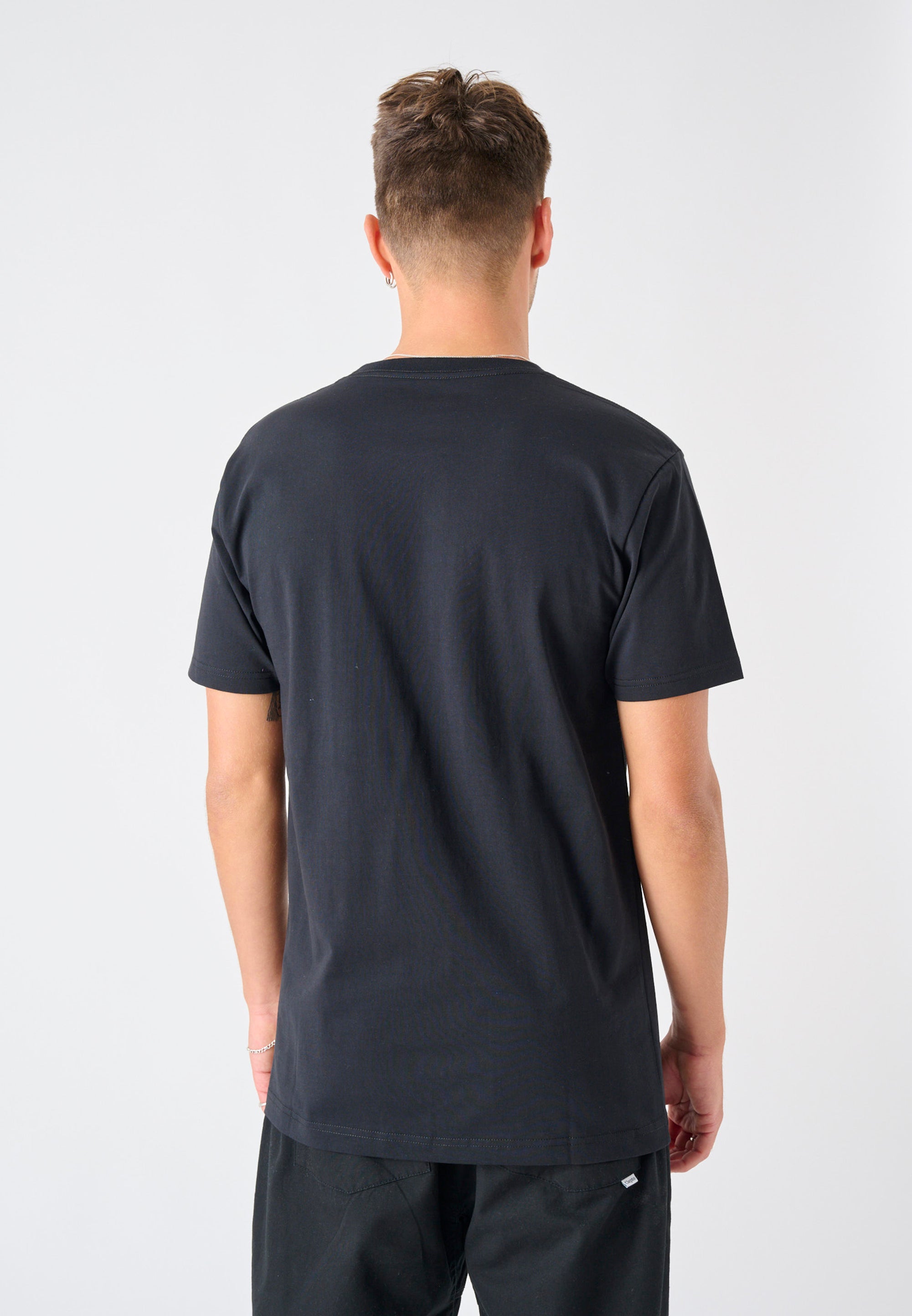cleptomanicx-m-we-basic-tee-t-shirt-regular-fit-bio image 4