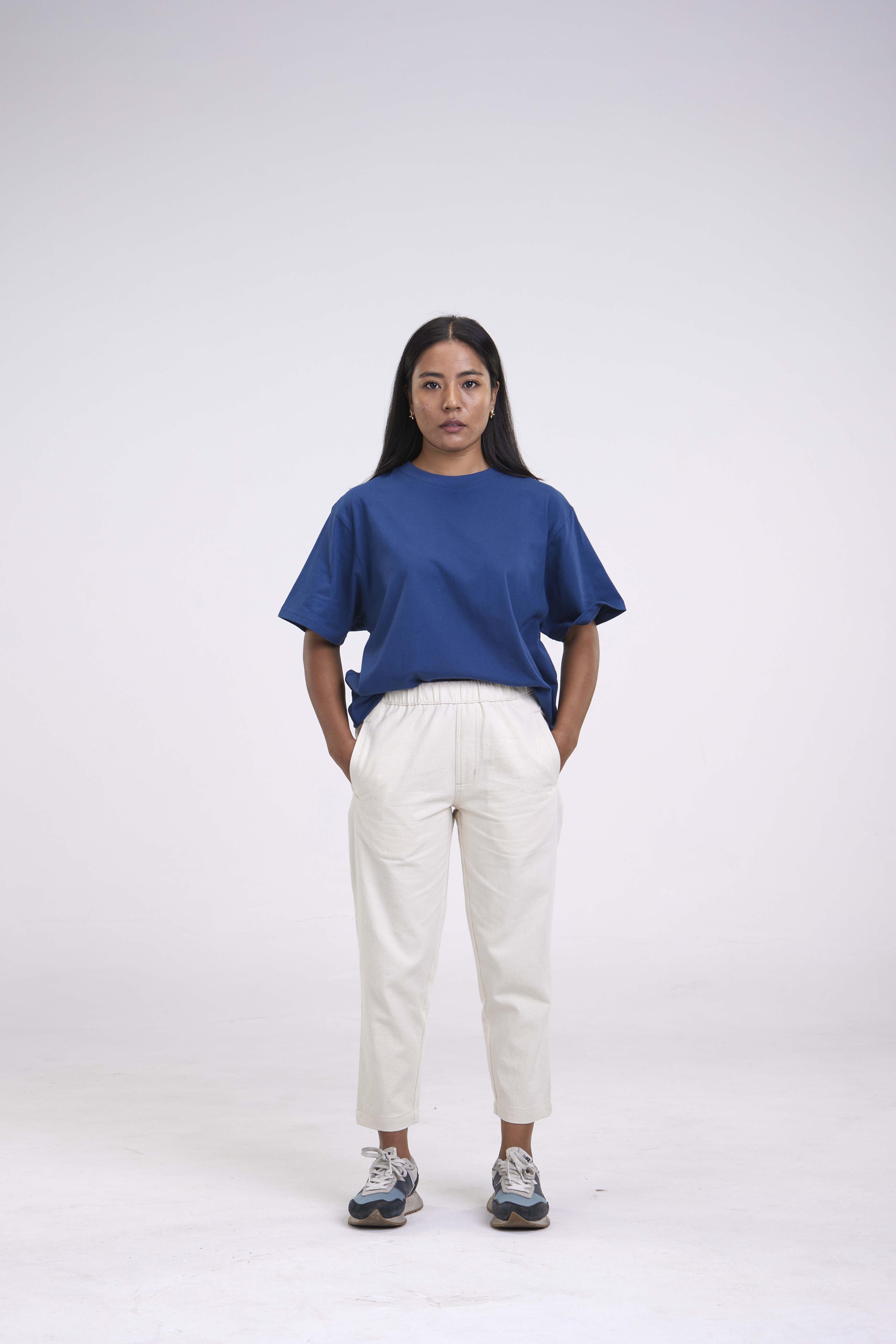 arniko-lisa-washed-blue-t-shirt-damen-lockerer-schnitt image 2