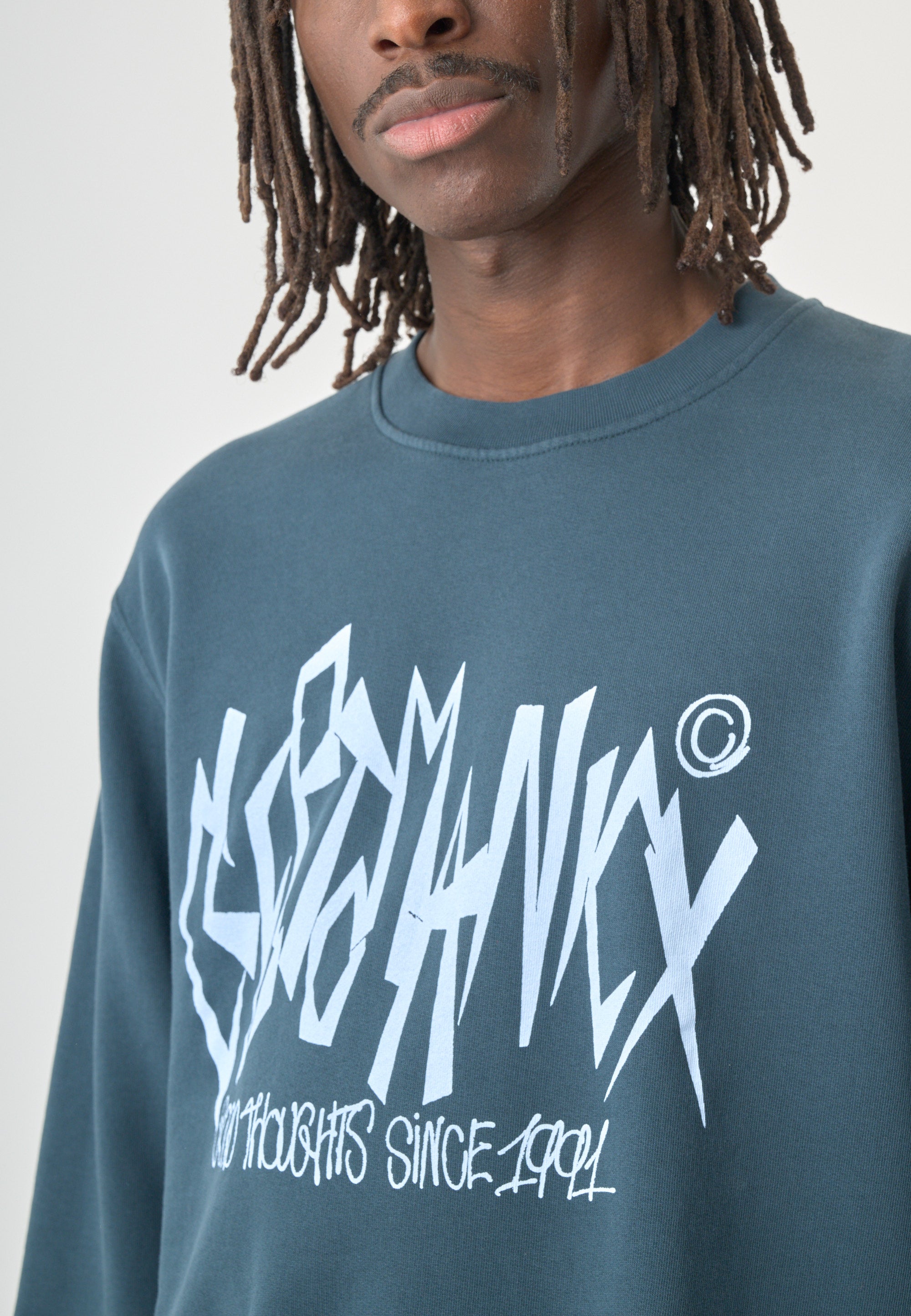 cleptomanicx-diy-classic-crewneck-sweatshirt-bio-baumwolle image 5