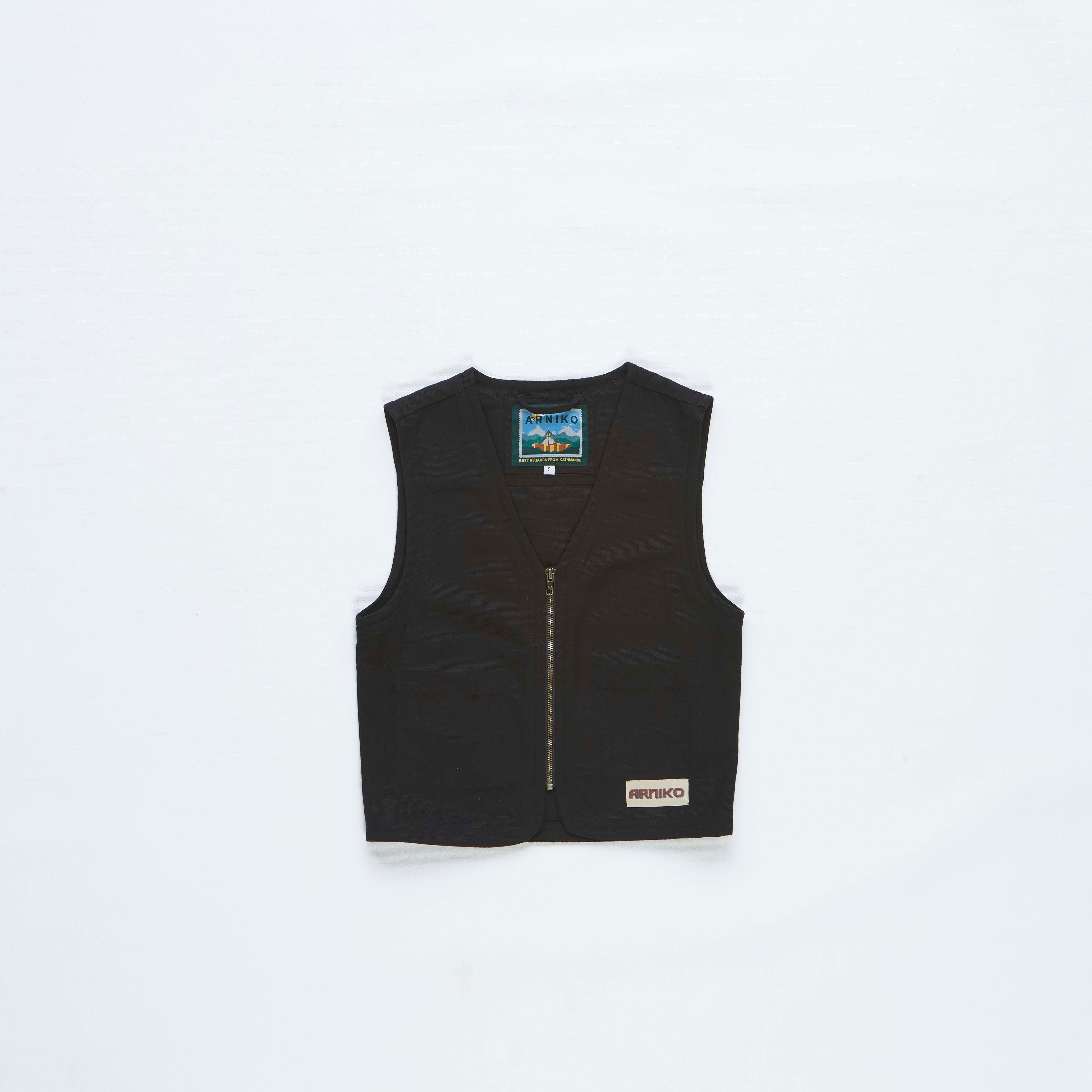 arniko-nuru-zip-weste-damen-schwarz-canvas-bio-baumwolle image 1