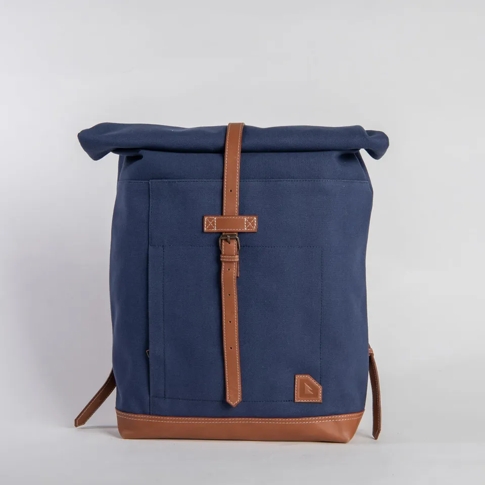 arniko-bags-roll-up-rucksack-navy-15-zoll-laptop image 1