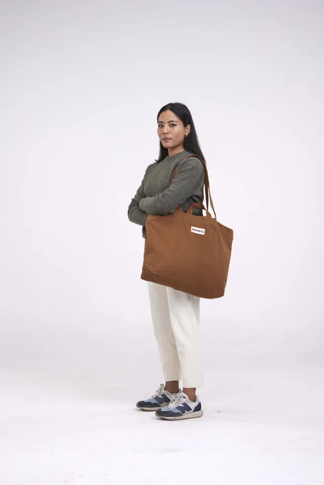arniko-carrier-tawny-tasche-canvas-bio-baumwolle-shopper image 1