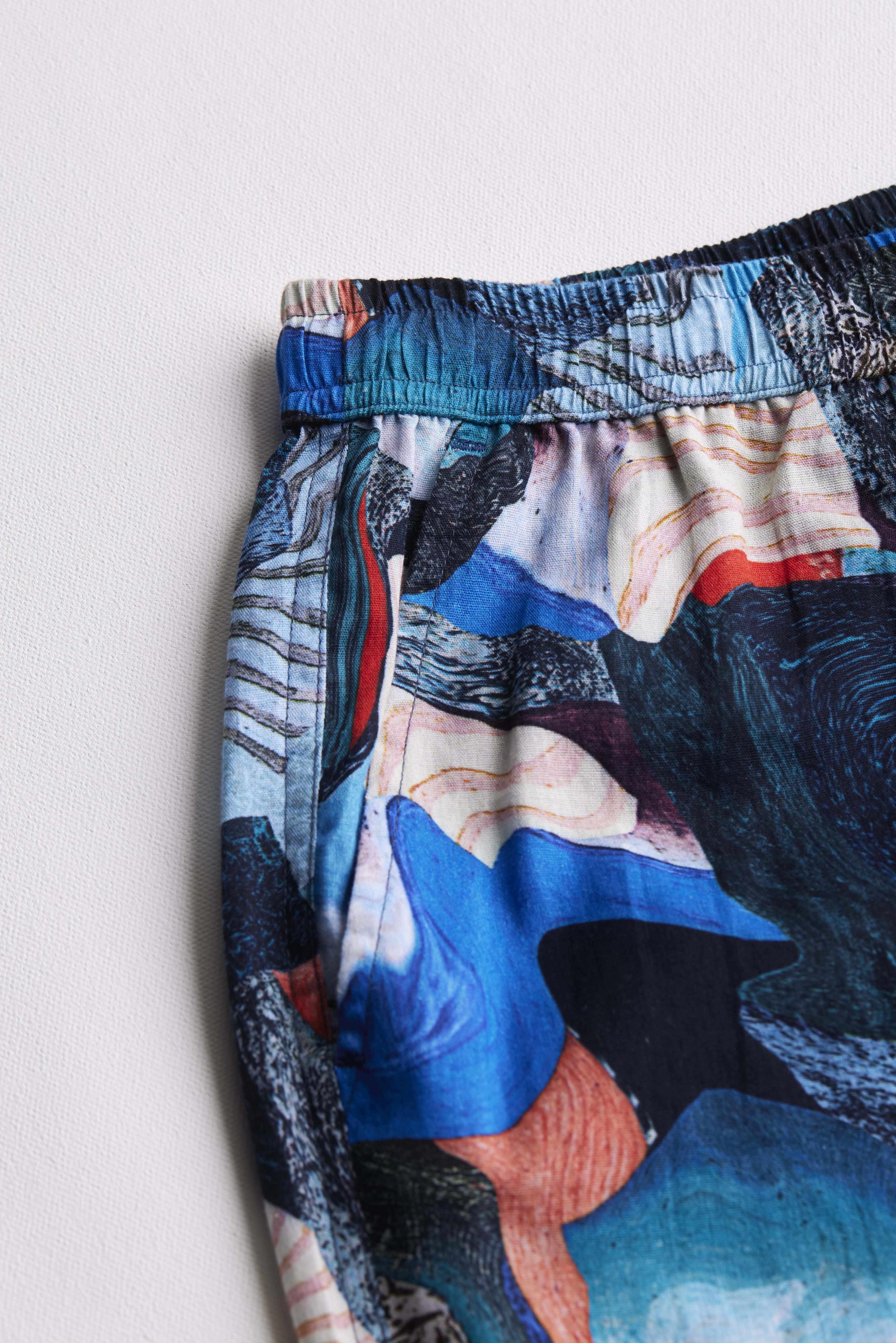 arniko-shorts-rishi-marble-shorts-70er-sommer image 3