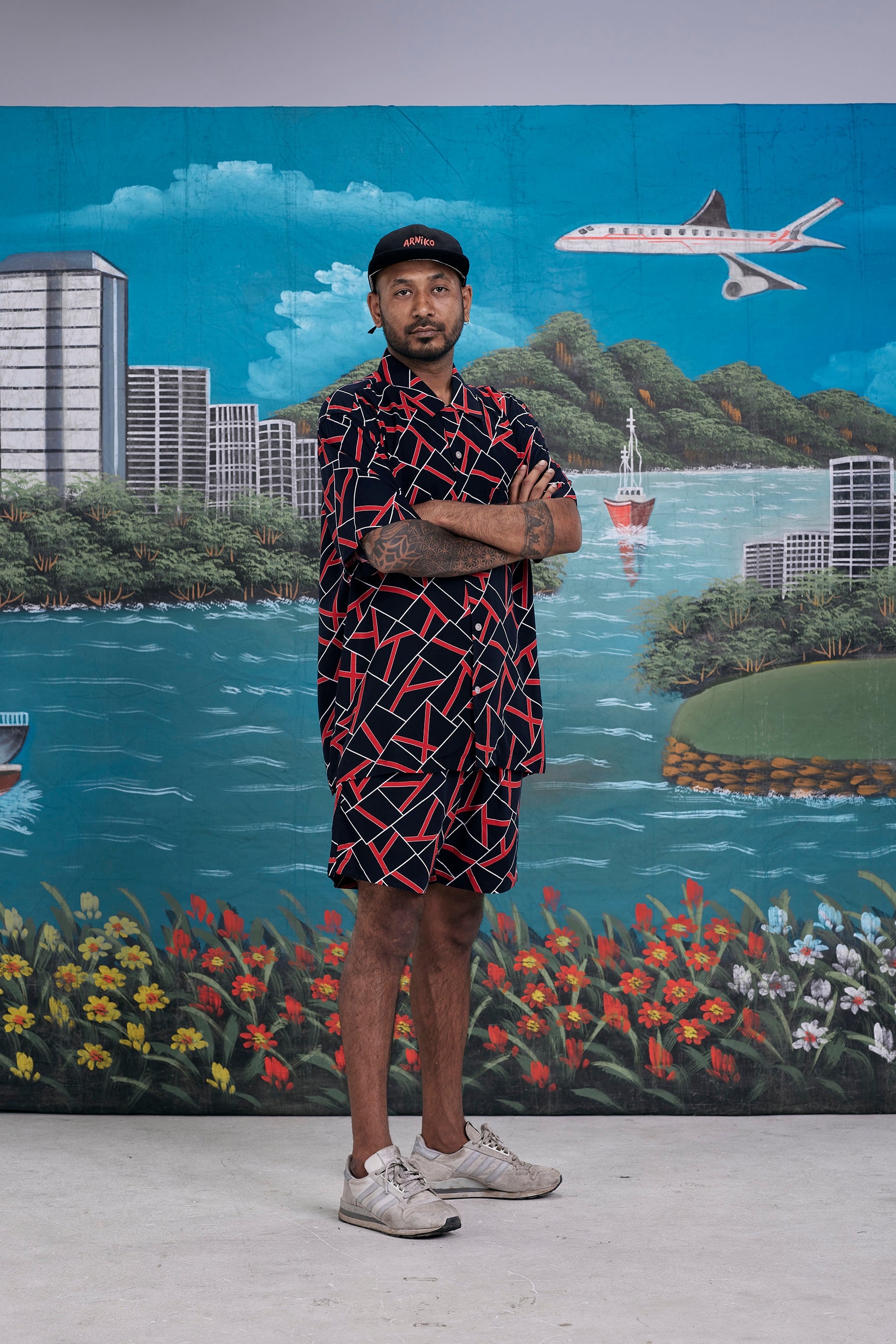 arniko-rishi-shorts-club-black-unisex-aus-ecoliva image 3