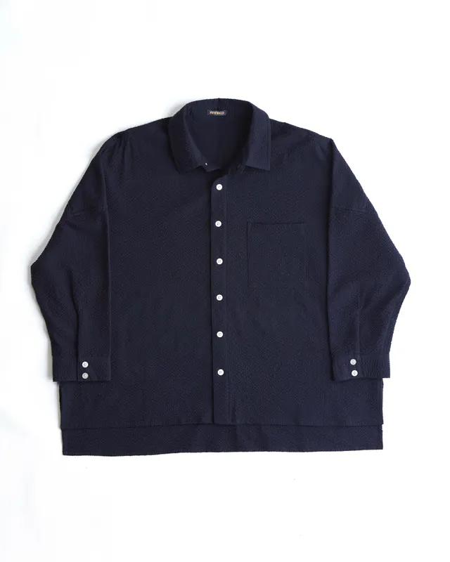 arniko-shirts-tahira-navy-seersucker-hemd-damen-oversize-bio-baumwolle image 1