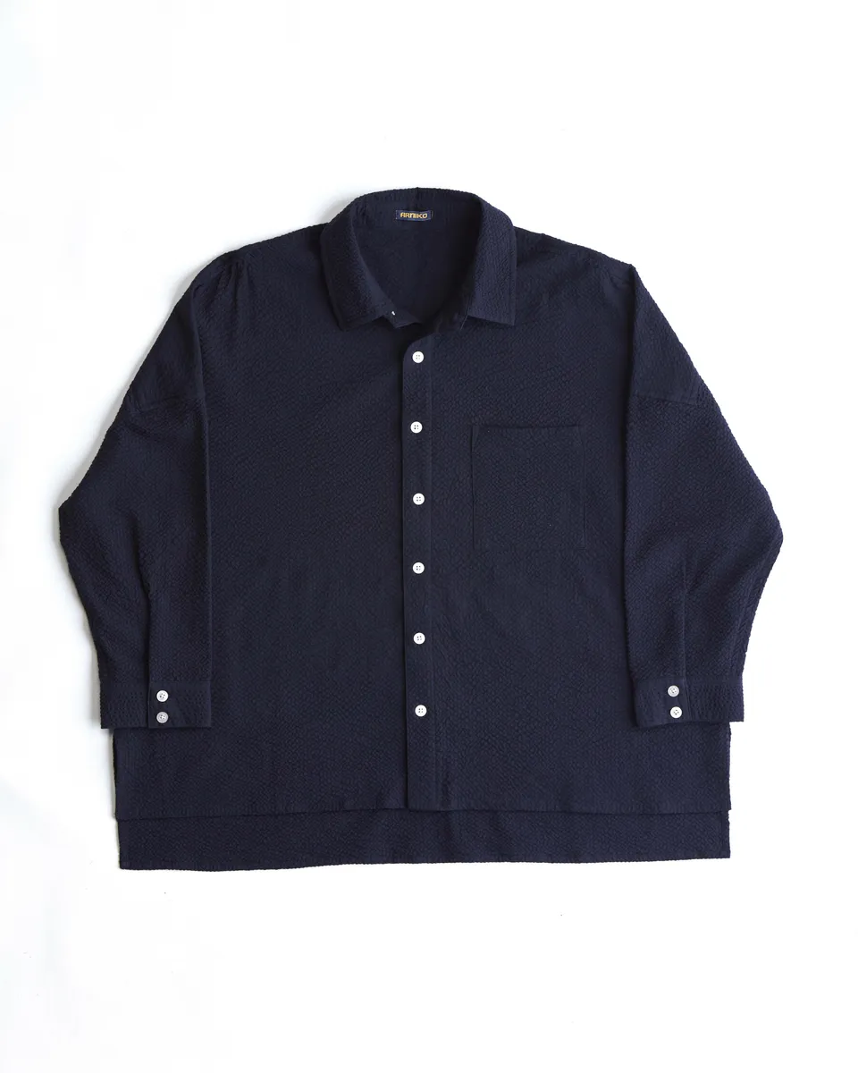 arniko-shirts-tahira-navy-seersucker-hemd-damen-oversize-bio-baumwolle image 1