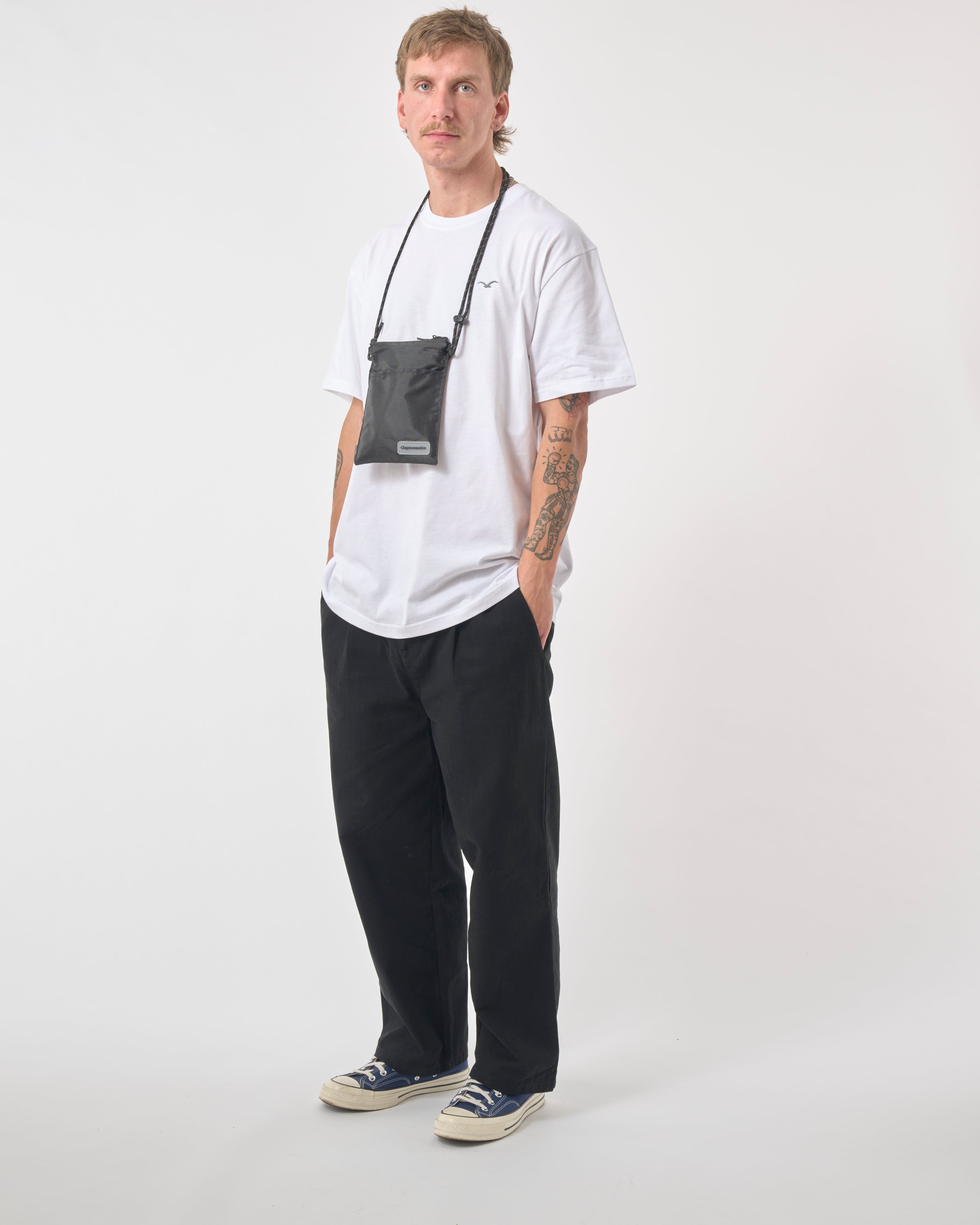 cleptomanicx-smalllite-shoulderbag-umh-ngetasche-1-5-l image 2