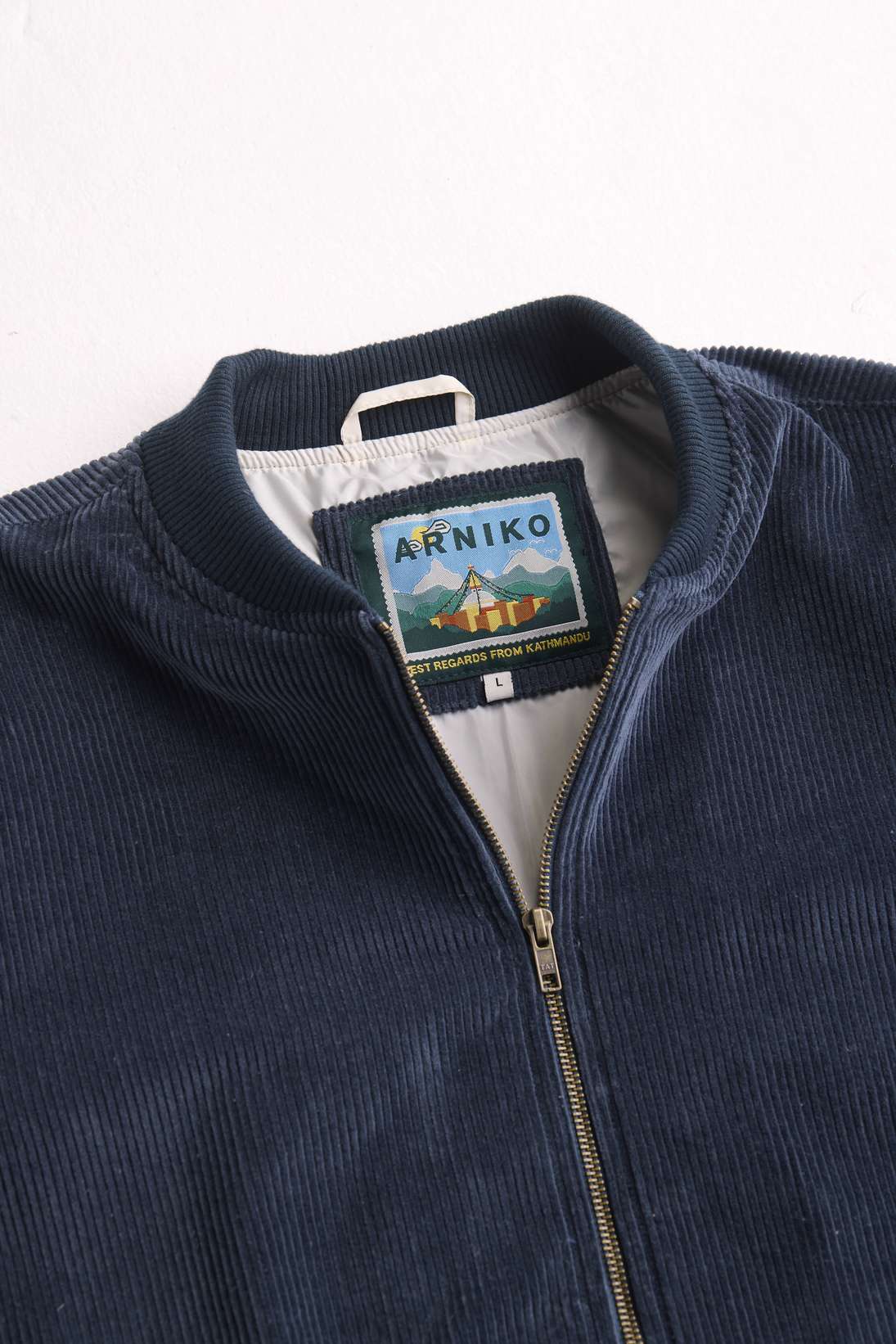arniko-binam-slate-corduroy-jacke-bio-baumwolle image 4