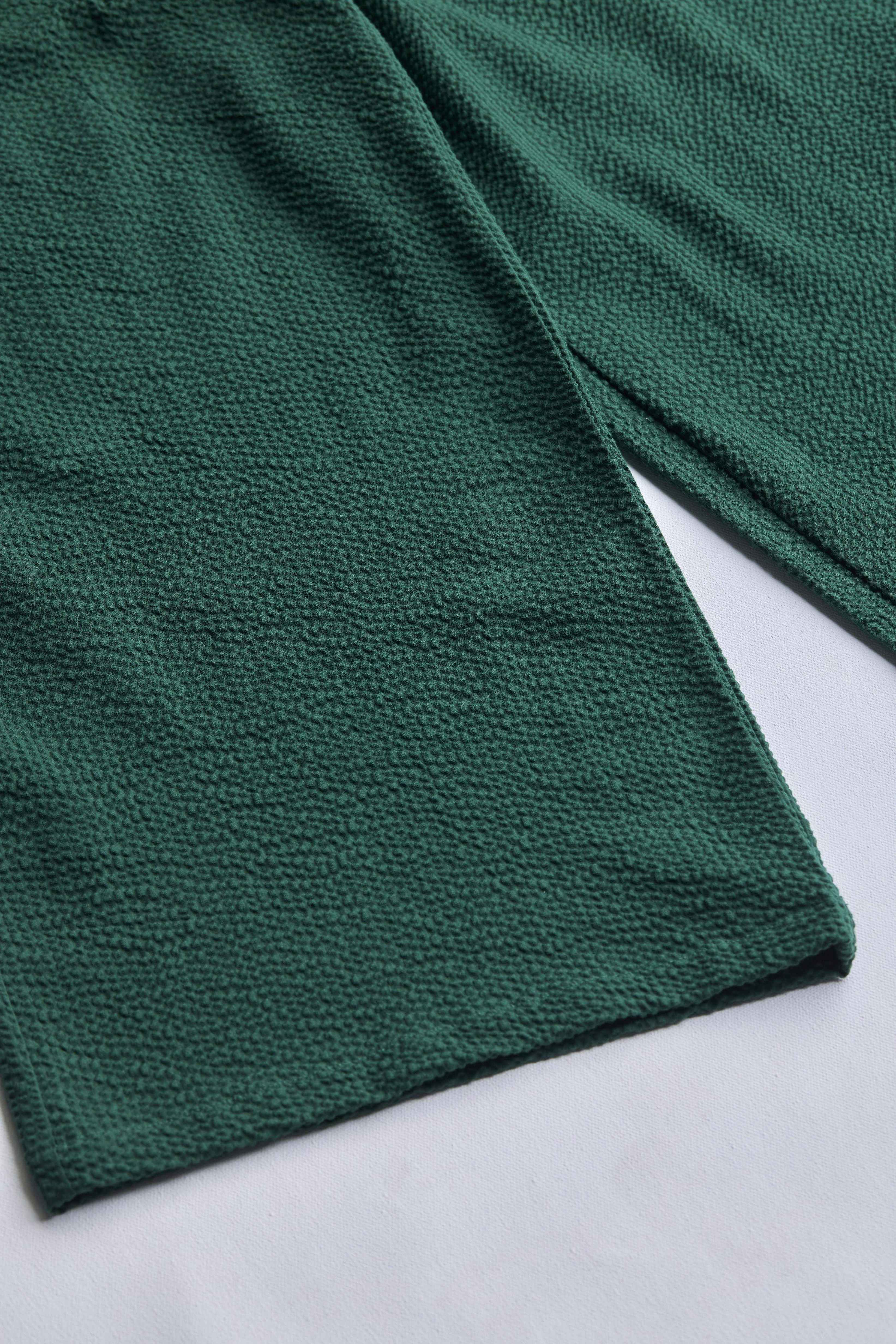arniko-salome-hose-green-seersucker-damen-bio-baumwolle image 3