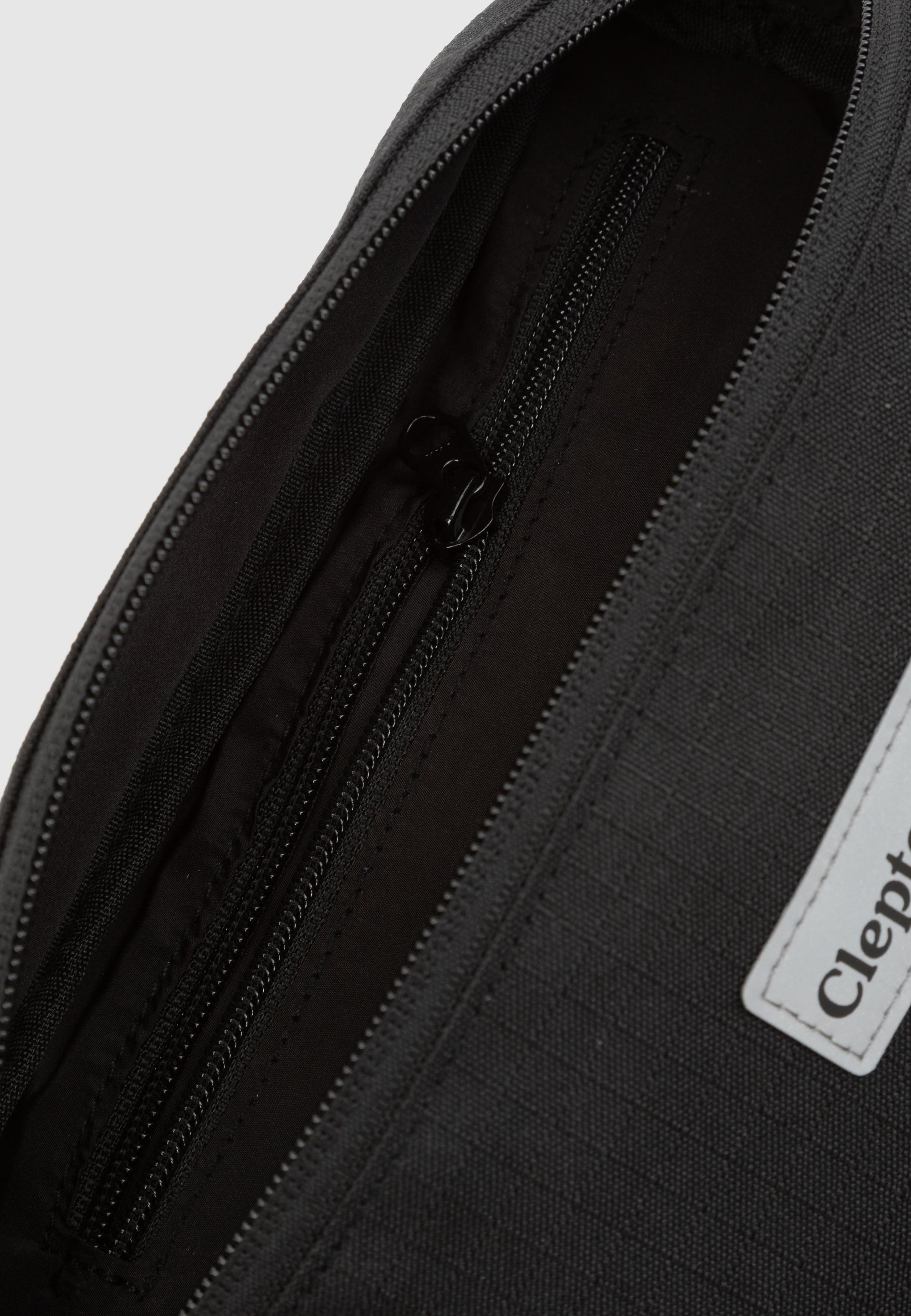 cleptomanicx-tap-classic-hipbag-bauchtasche-os-2-5l-polyester image 8