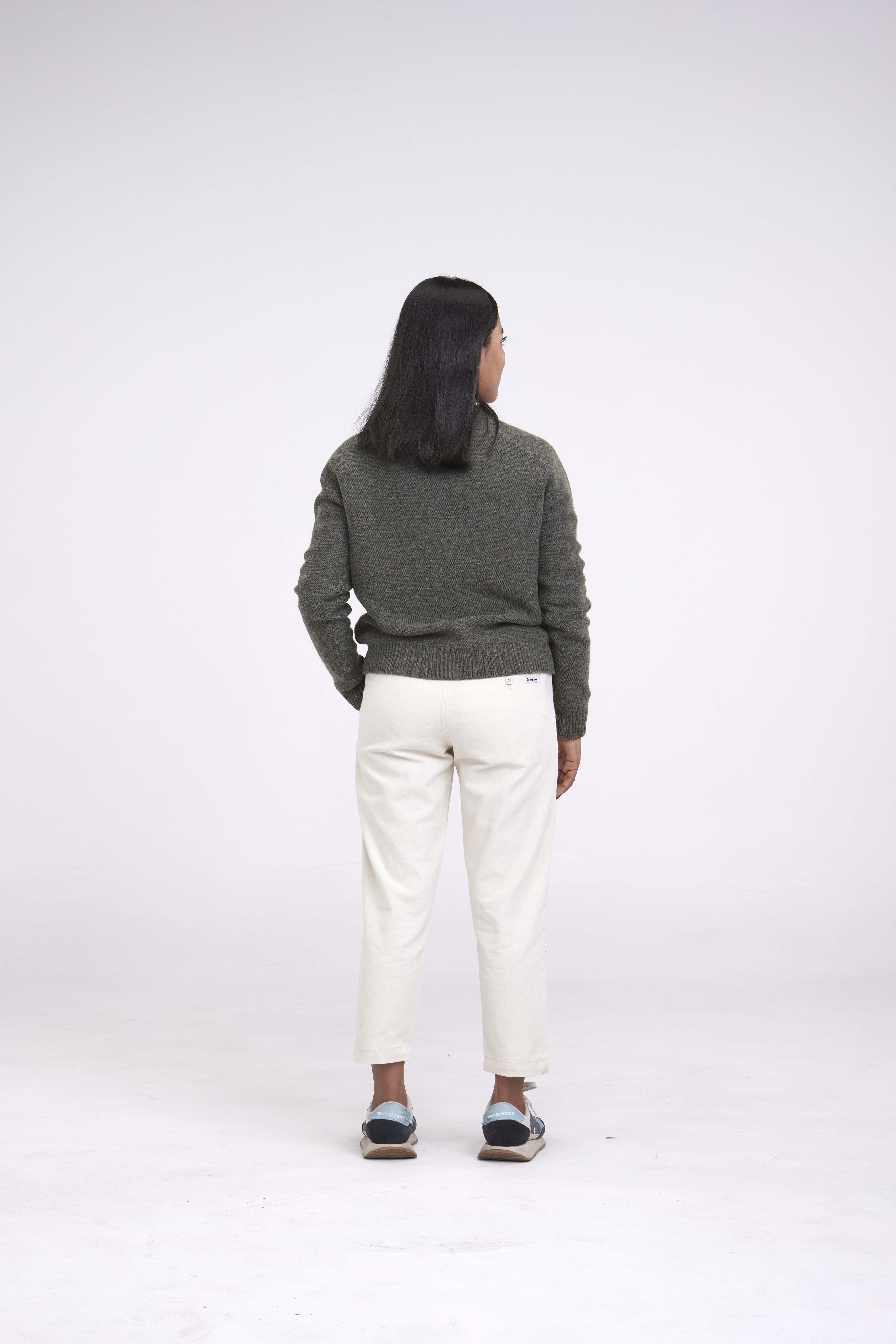 arniko-pravin-strickpullover-moosgr-n-merino-kaschmir-unisex image 5