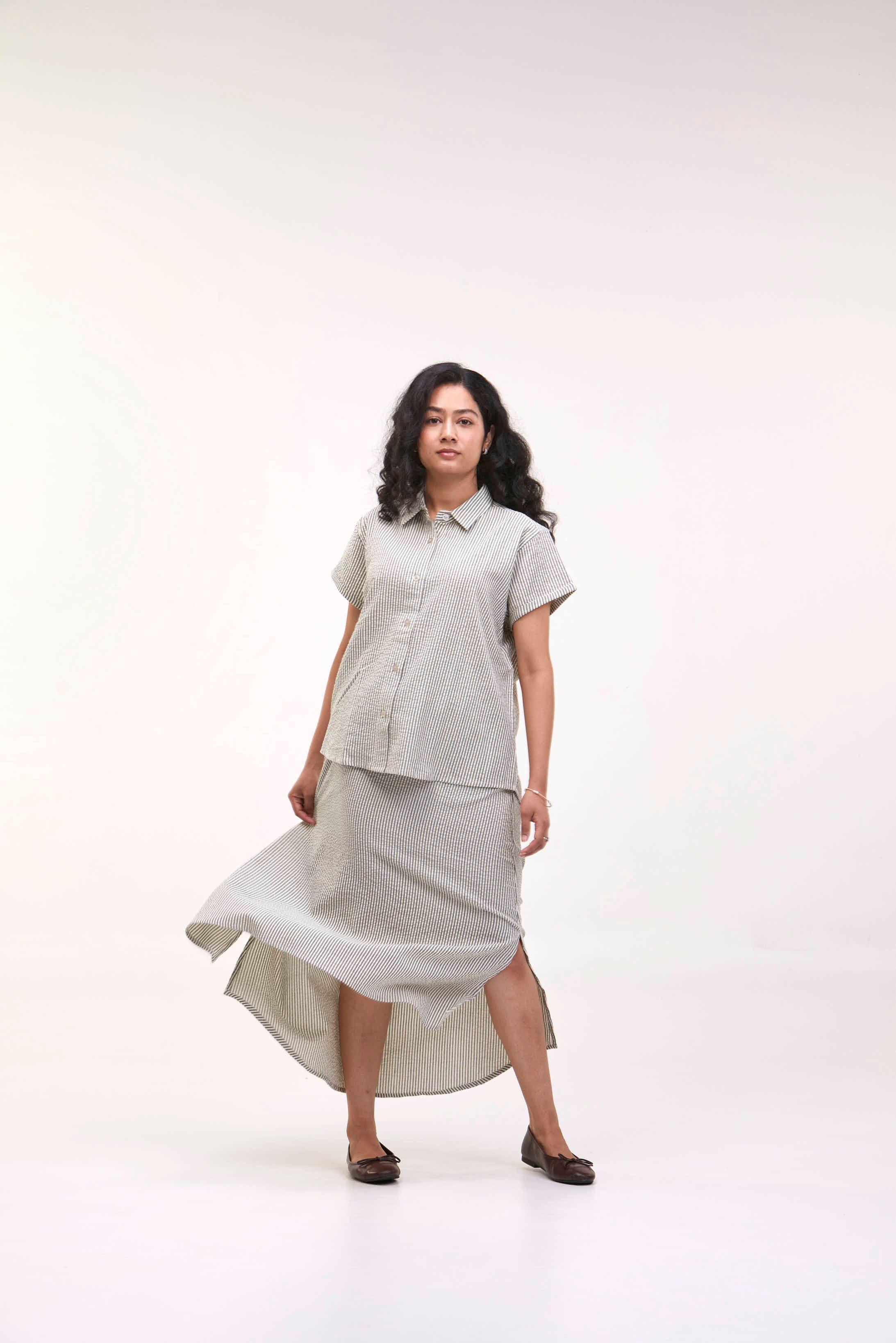 arniko-skirt-valerie-green-white-rock-seersucker image 4