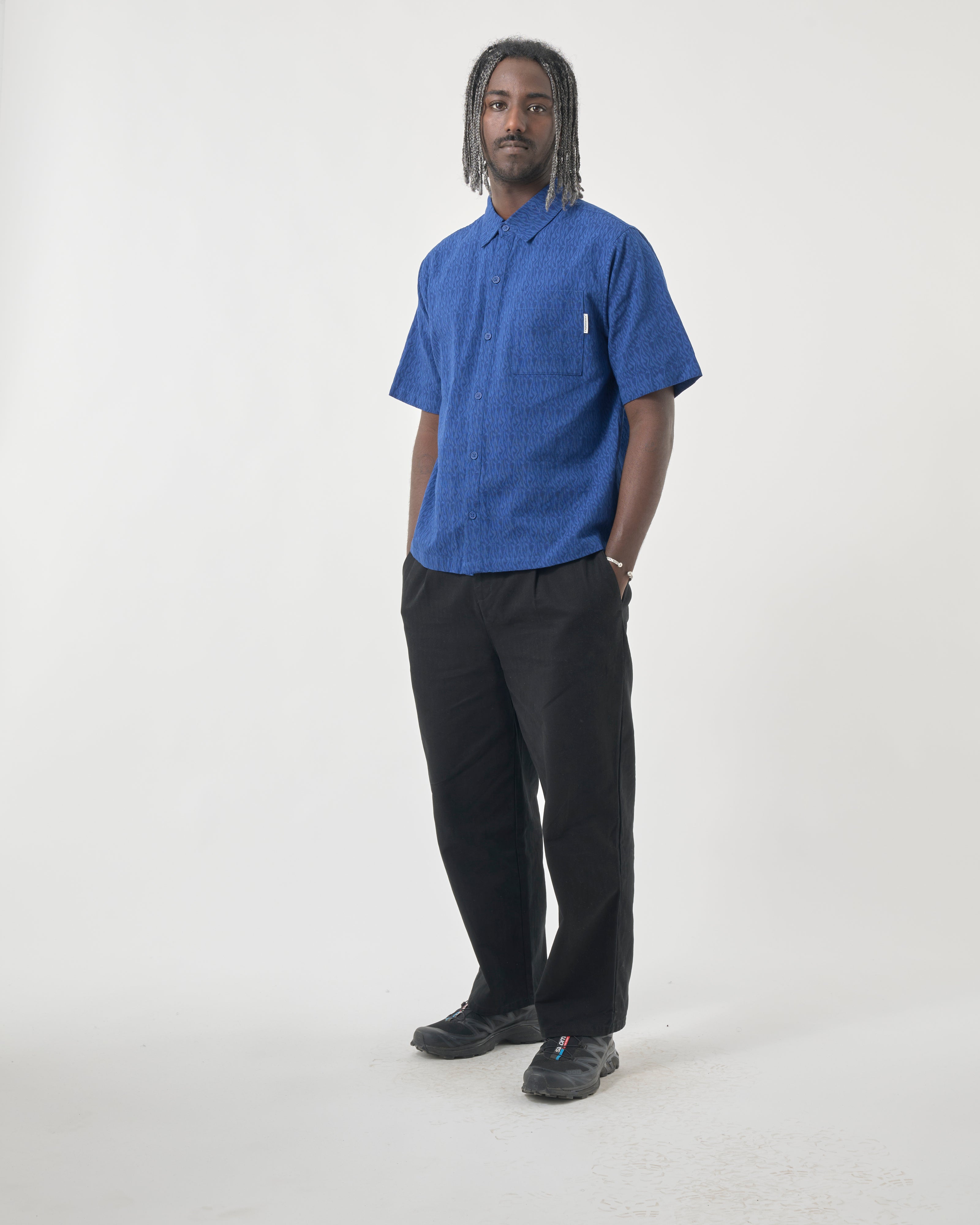 cleptomanicx-facemelter-shirt-sommerhemd-biobaumwolle image 4