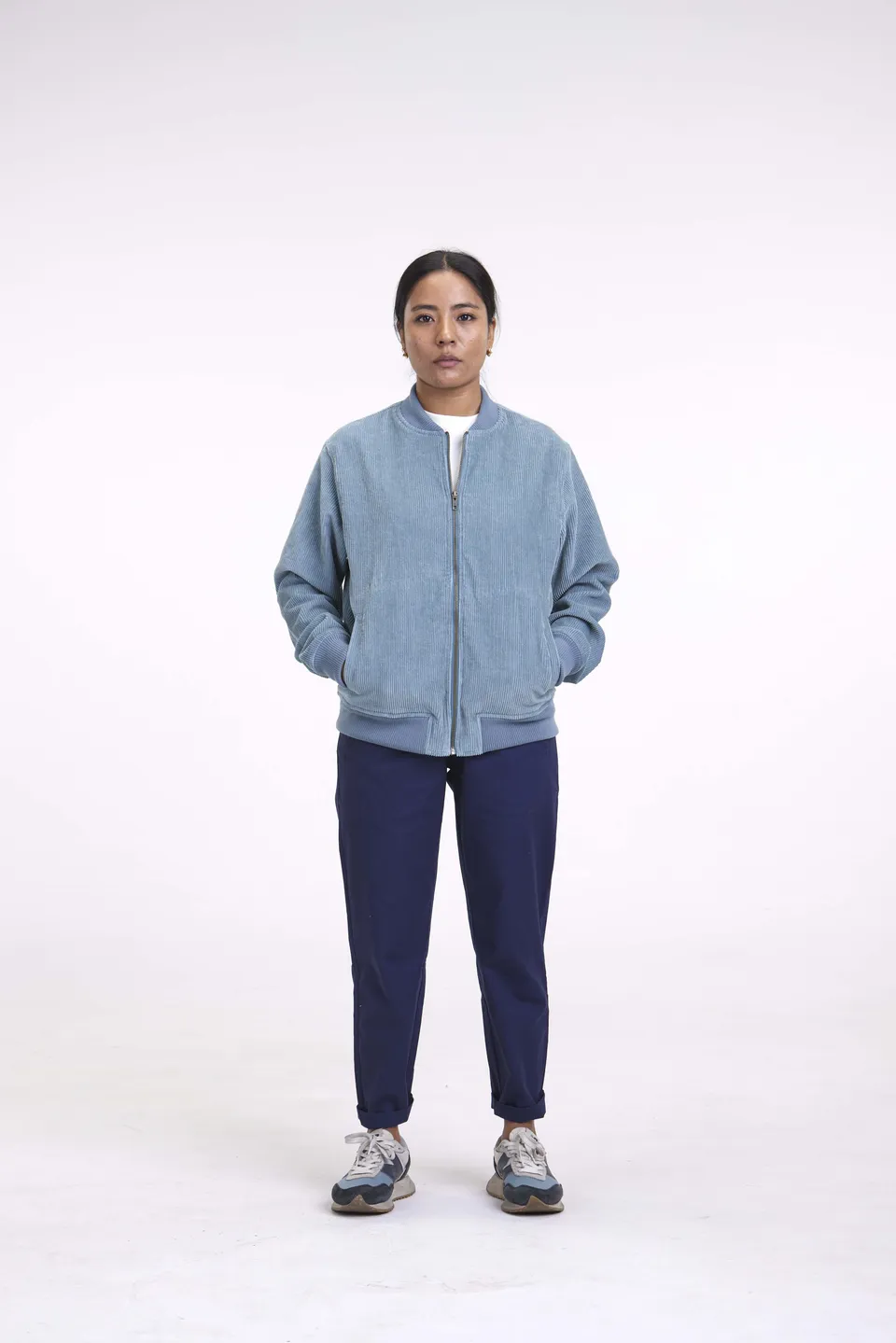 arniko-binam-jacke-cobalt-cord-unisex-bio-baumwolle image 1