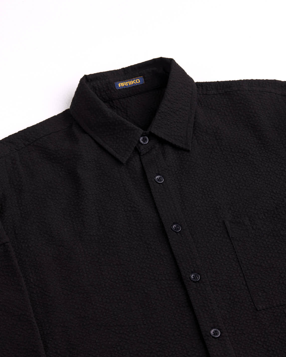 arniko-tahira-hemd-black-seersucker-oversize-damen image 2
