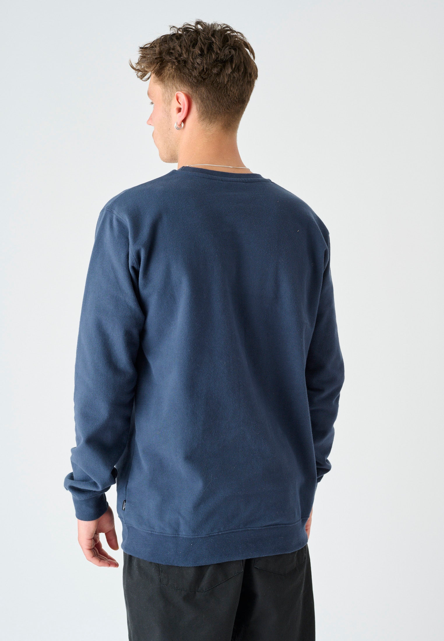cleptomanicx-ligull-regular-crewneck-sweatshirt-bio-3 image 4