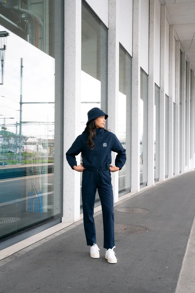 arniko-paolo-cropped-jacke-navy-seersucker-bio image 1