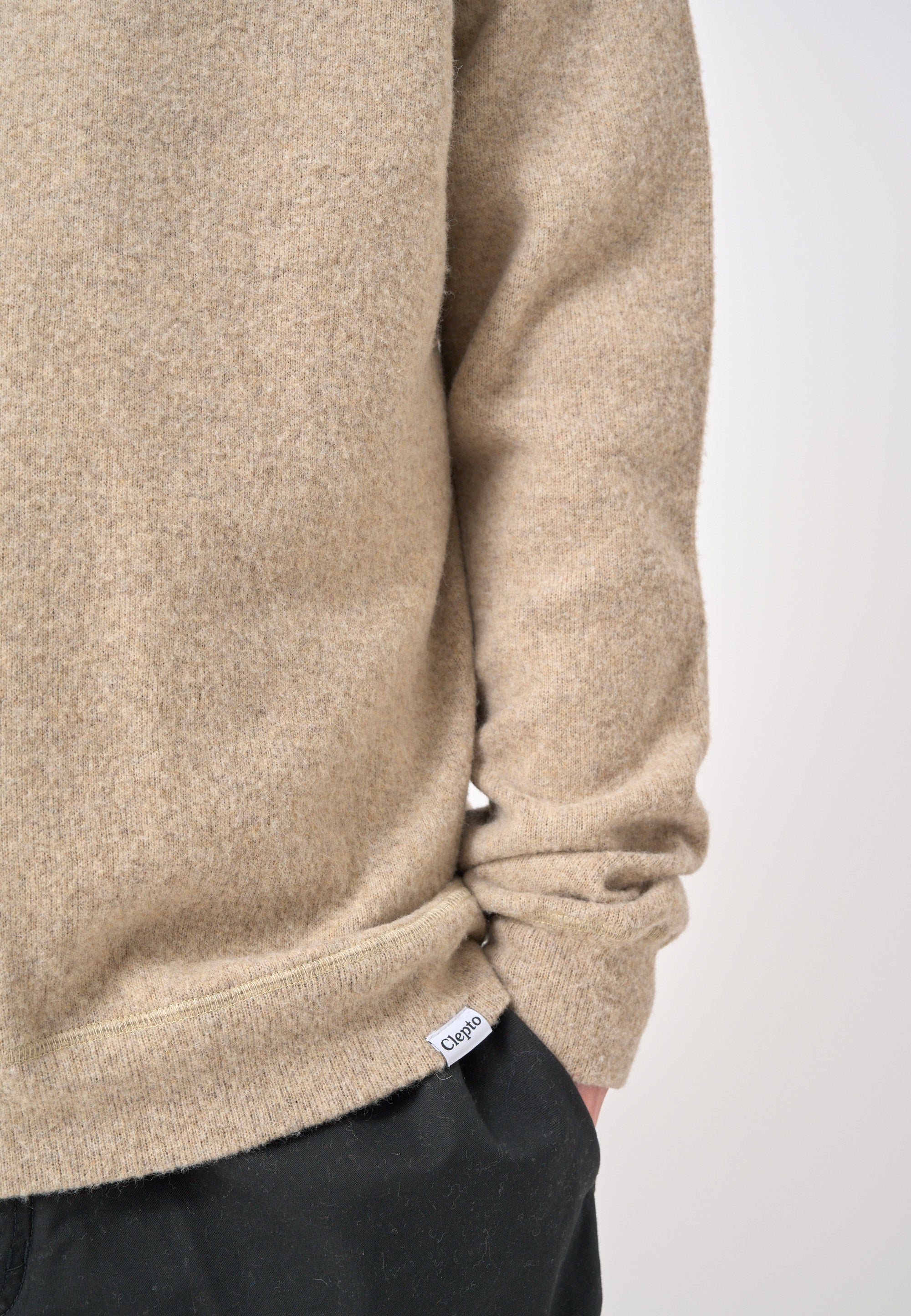 cleptomanicx-noitch-crewneck-sweatshirt-wollmix-regular-fit image 2