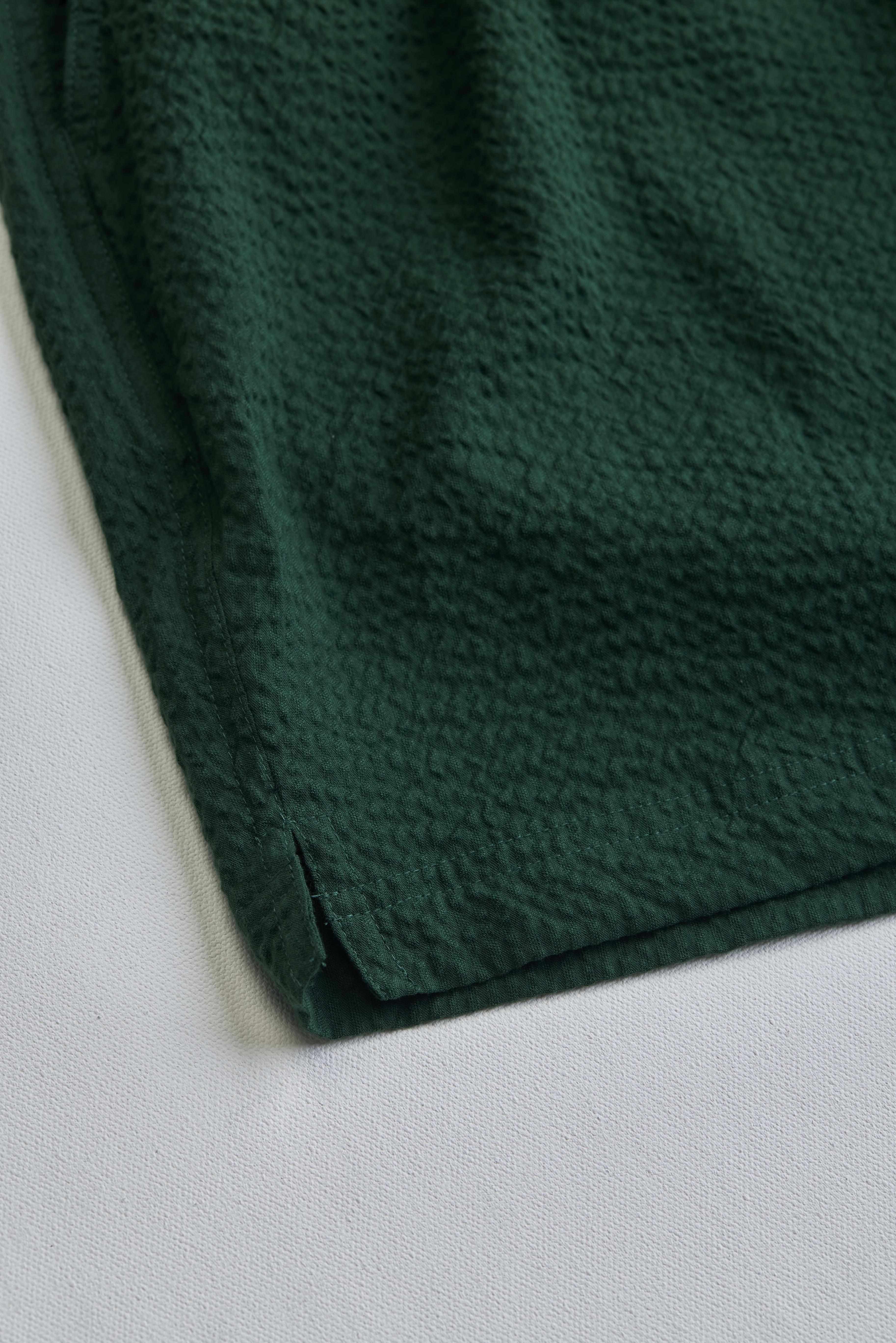 arniko-rishi-shorts-herren-gr-n-seersucker-bio-baumwolle image 3