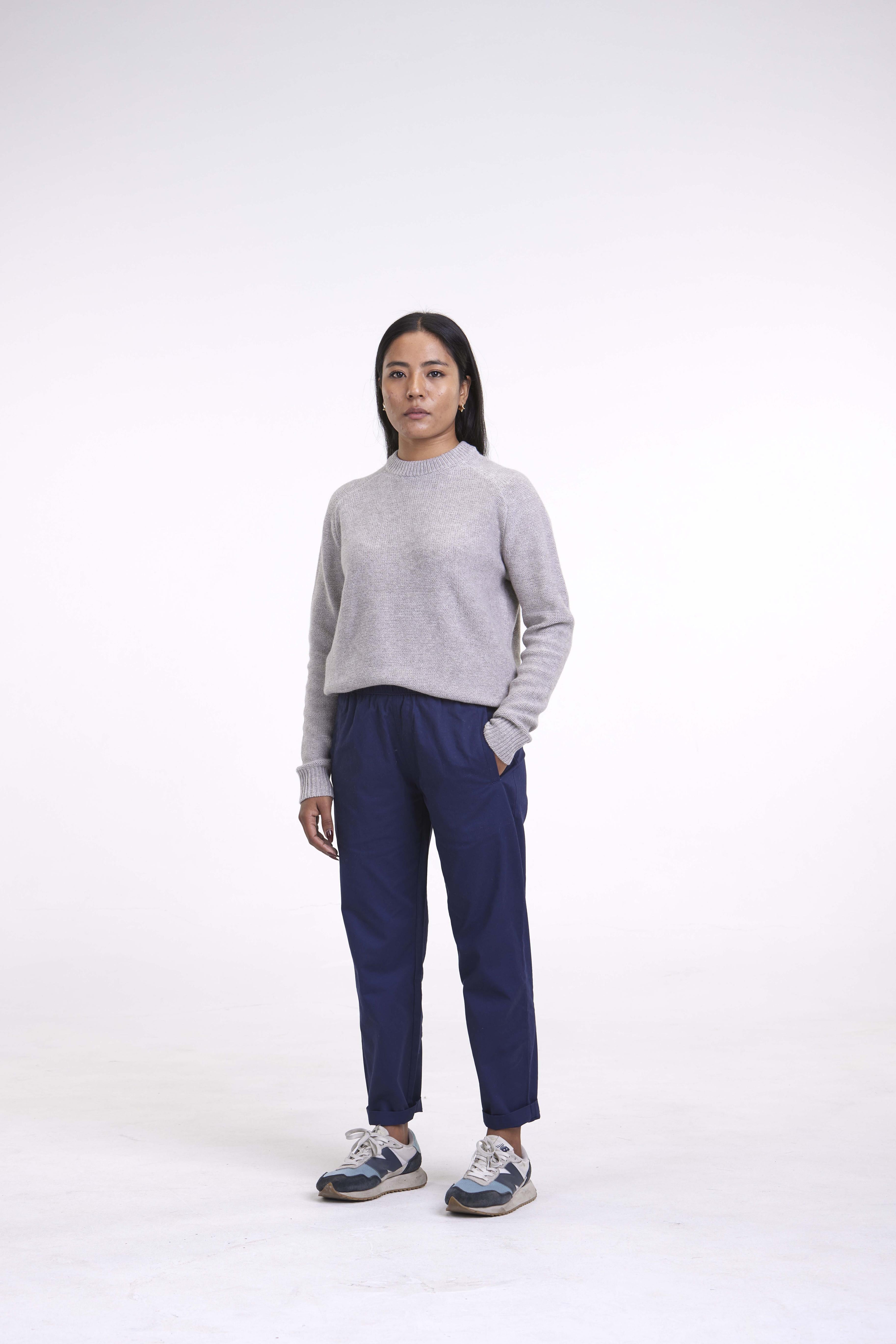 arniko-pravin-strickpullover-hellgrau-merino-kaschmir image 4
