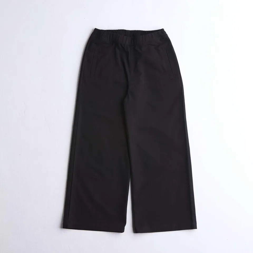 arniko-rosa-black-twill-stoffhose-damen-weit-bio image 1