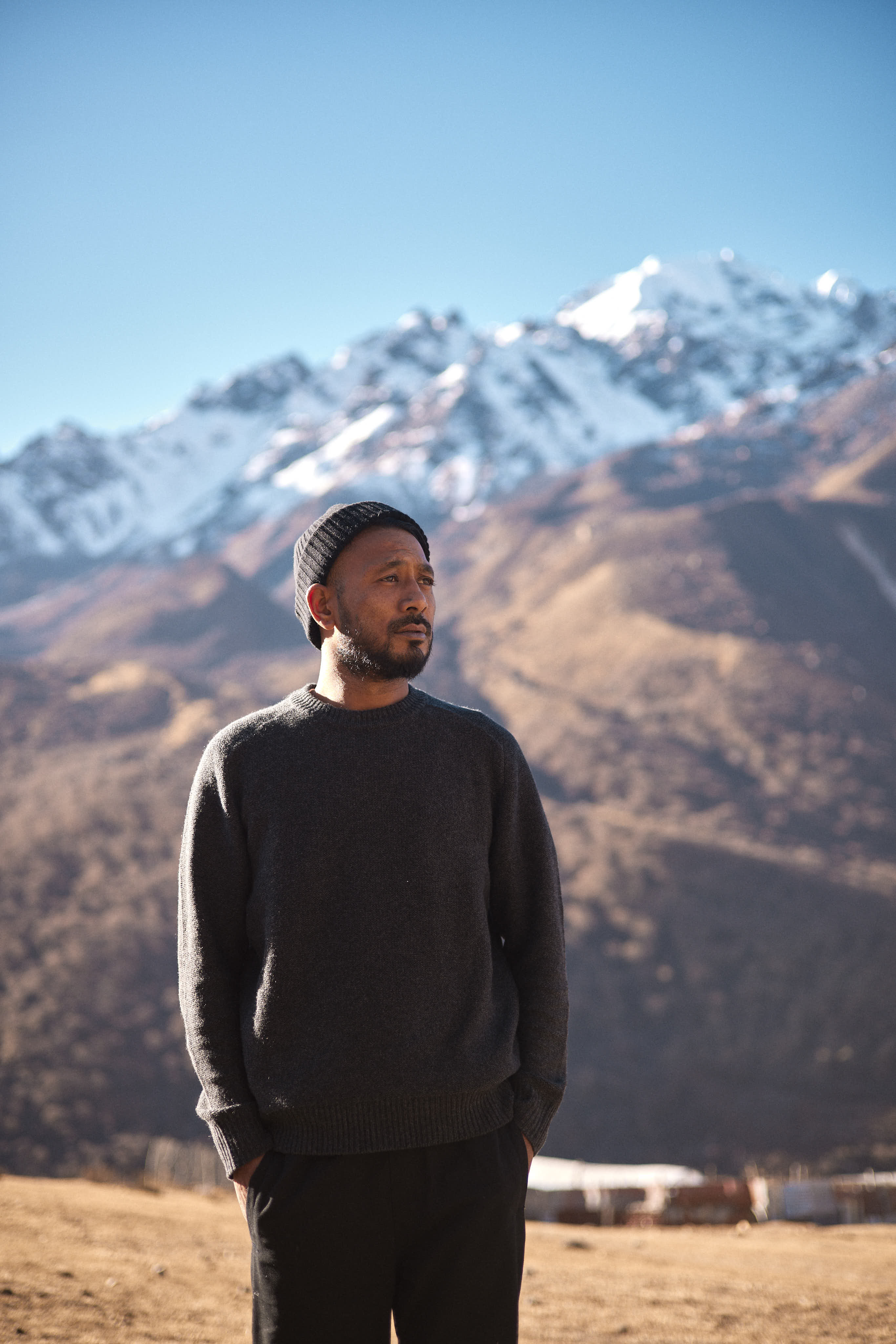 arniko-rabin-black-beanie-schwarz-merino-kaschmir image 2