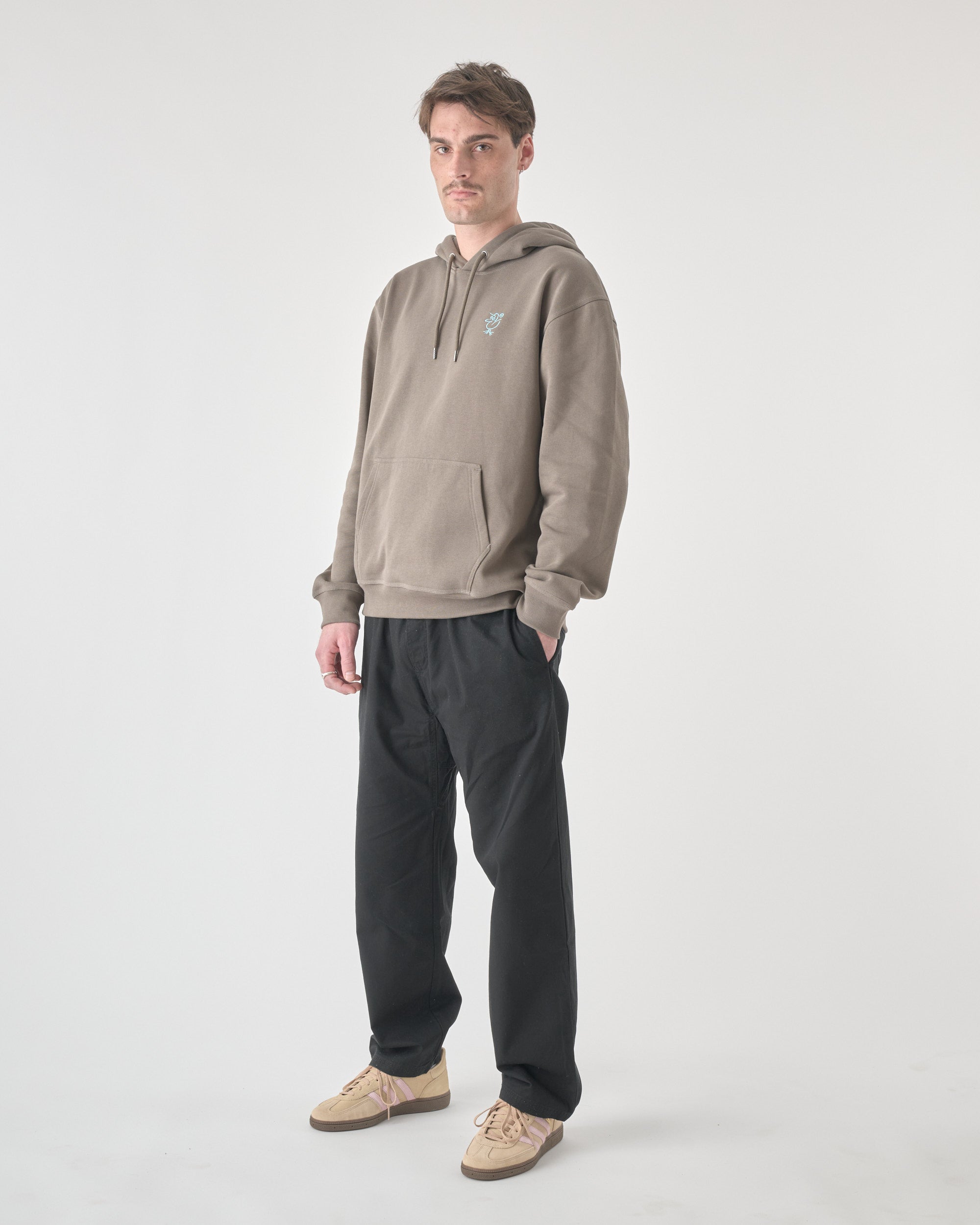 cleptomanicx-sketch-gull-boxy-hooded-hoodie-bio image 2