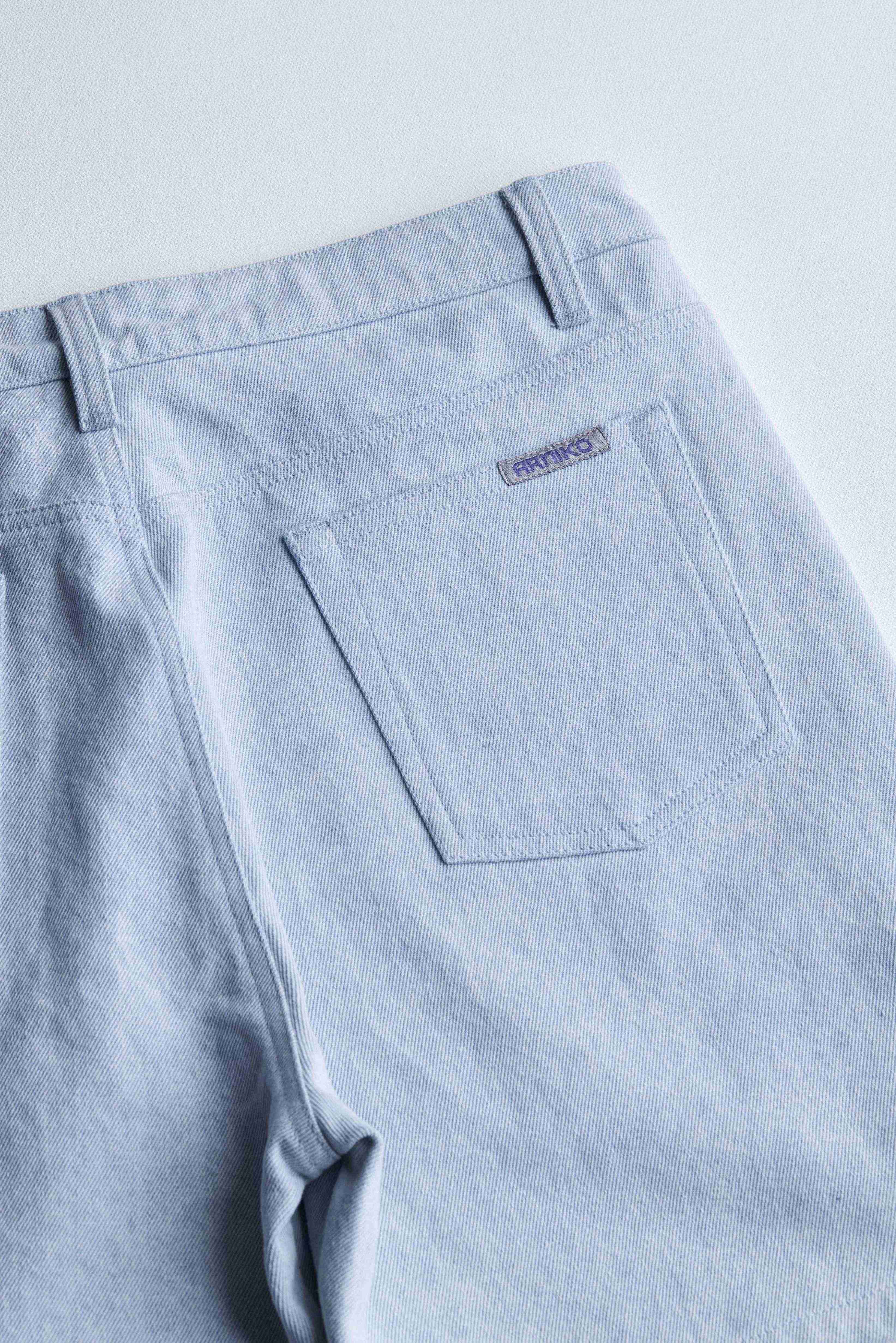 arniko-yama-shorts-light-blue-denim-bio-baumwolle image 4