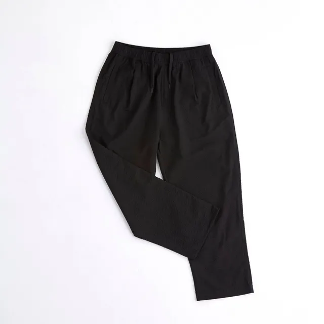 arniko-sanjai-black-seersucker-hose-schwarz-bio image 1