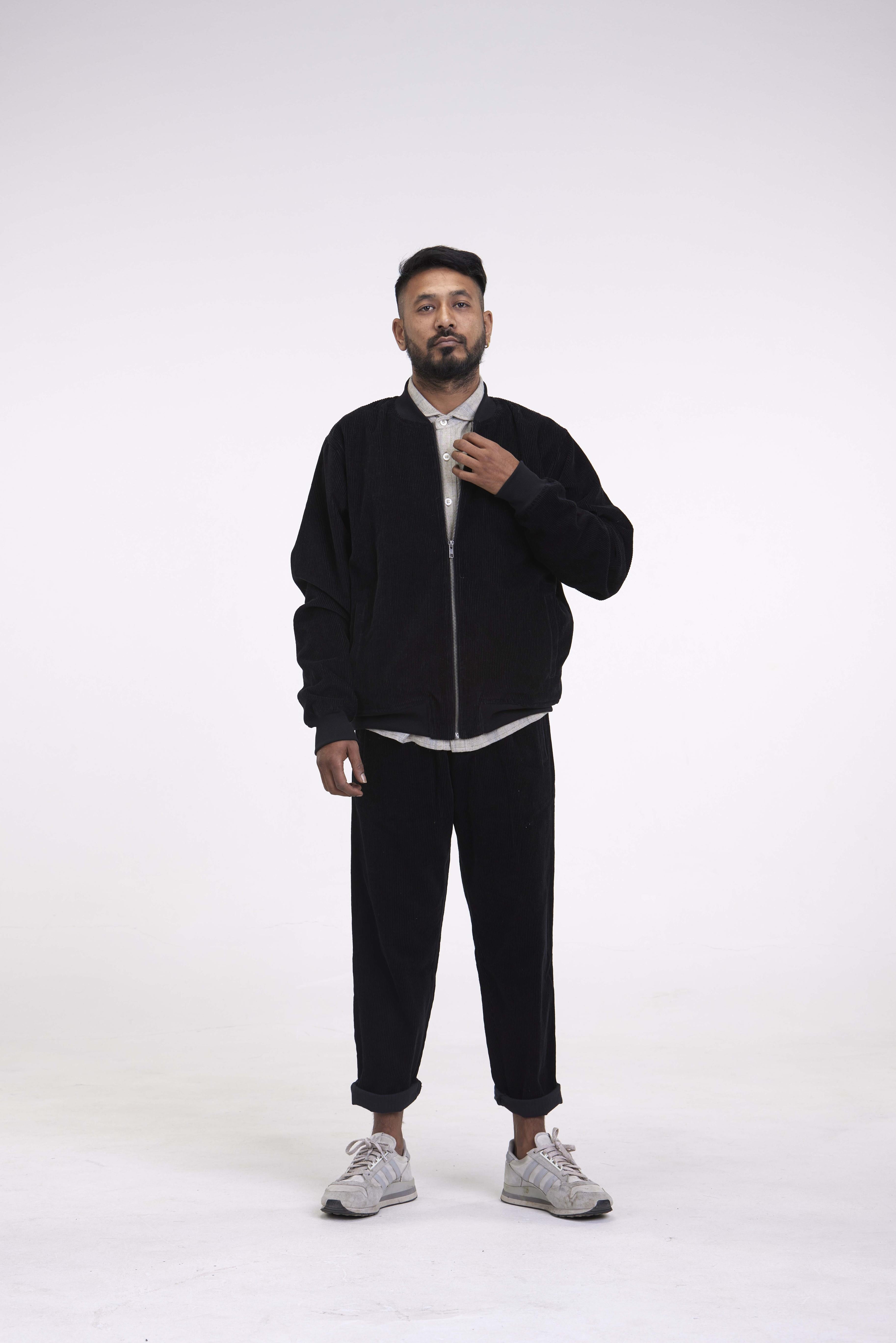 arniko-binam-black-corduroy-jacke-mit-reissverschluss image 2