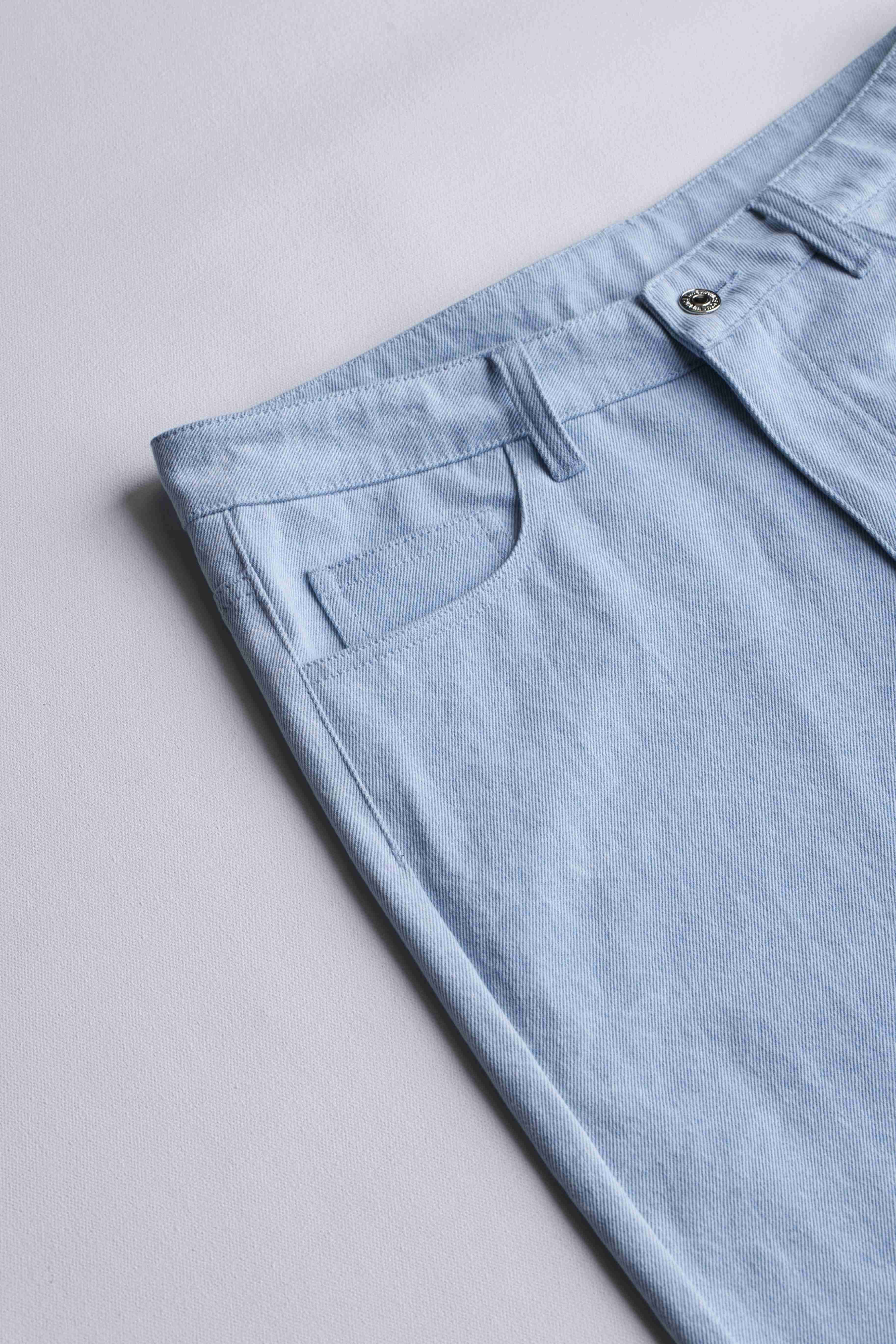 arniko-yama-jeans-hellblau-washed-denim-bio-baumwolle image 2