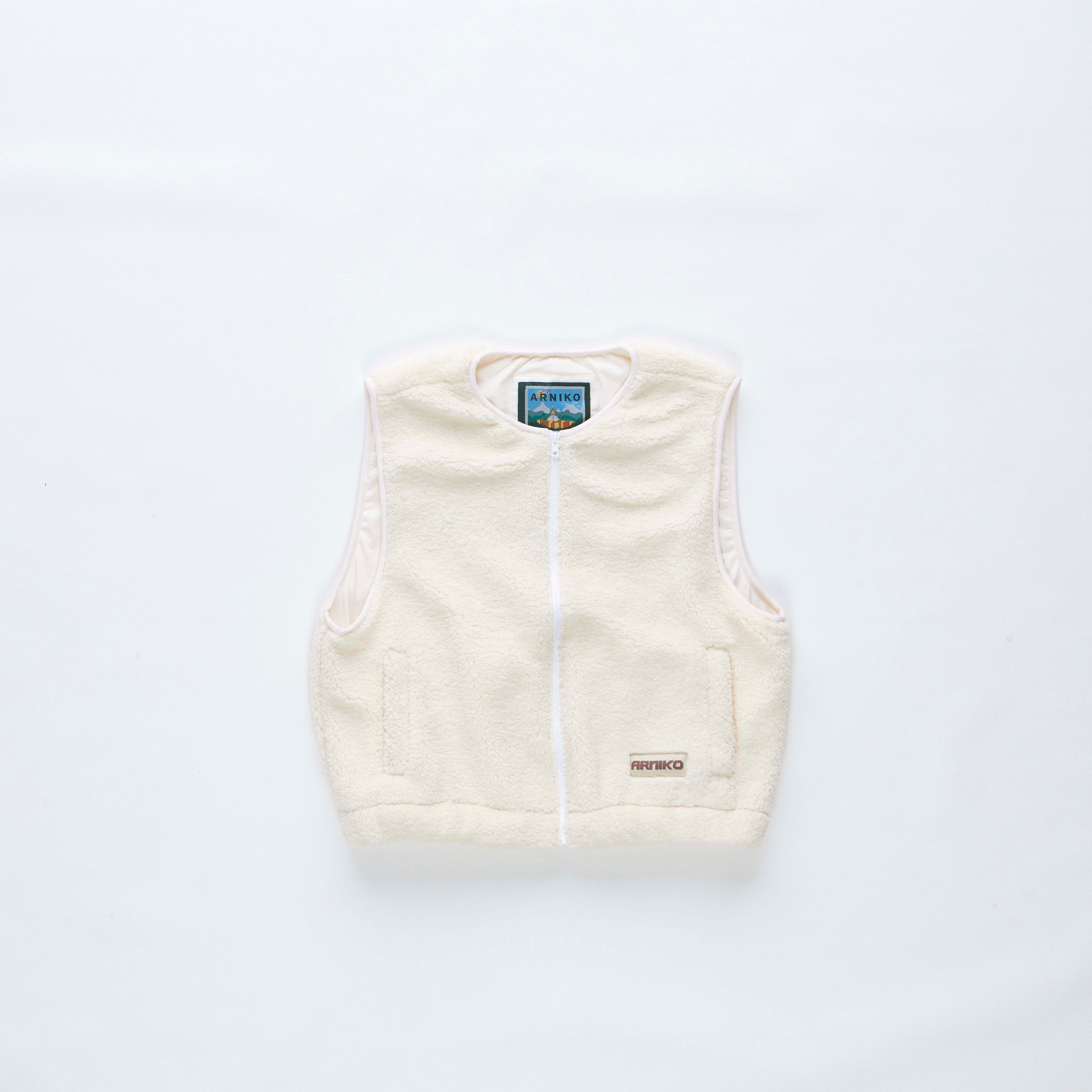 arniko-moha-weste-off-white-fleeceweste-recycling-pet image 1
