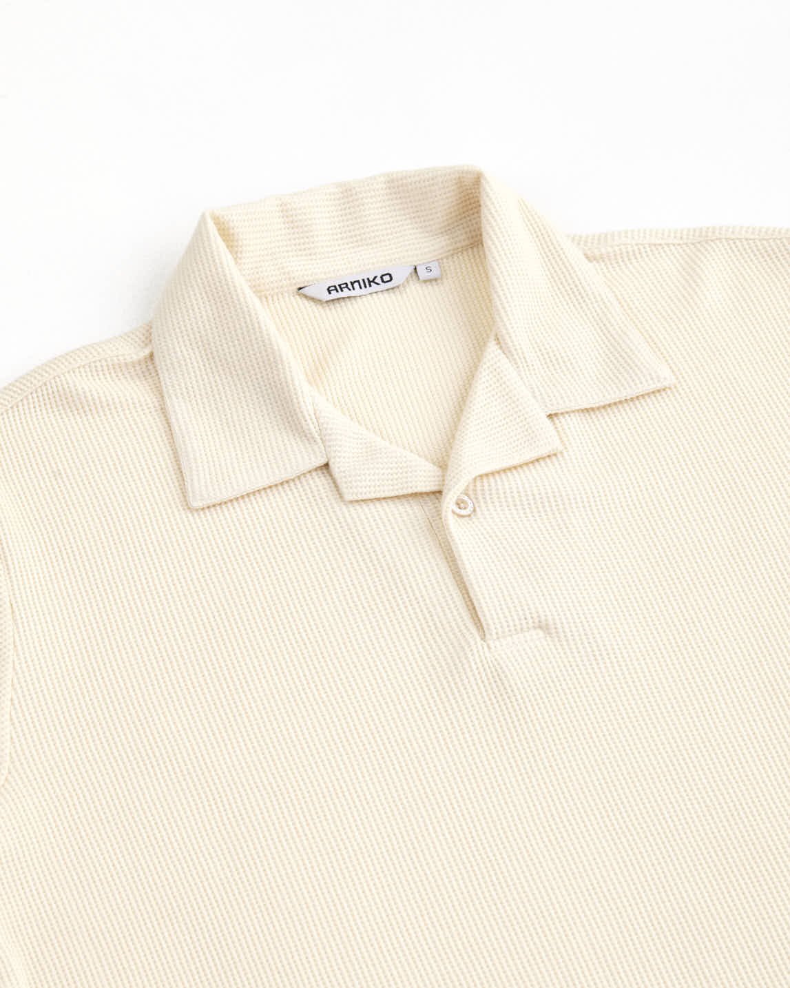 arniko-cricket-polo-cropped-off-white-waffle-damen image 2