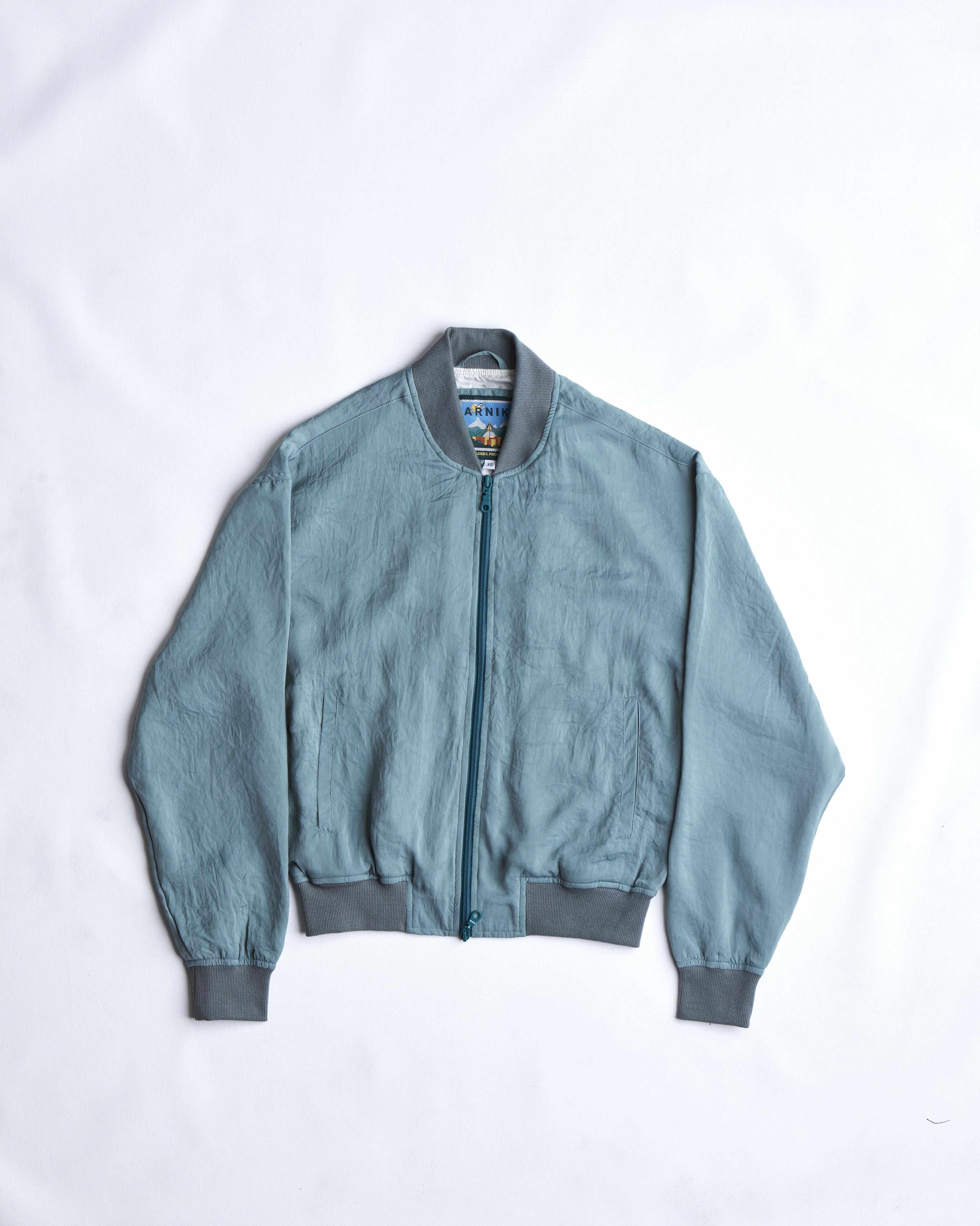 arniko-binam-green-satin-jacke-gr-n-satin image 1