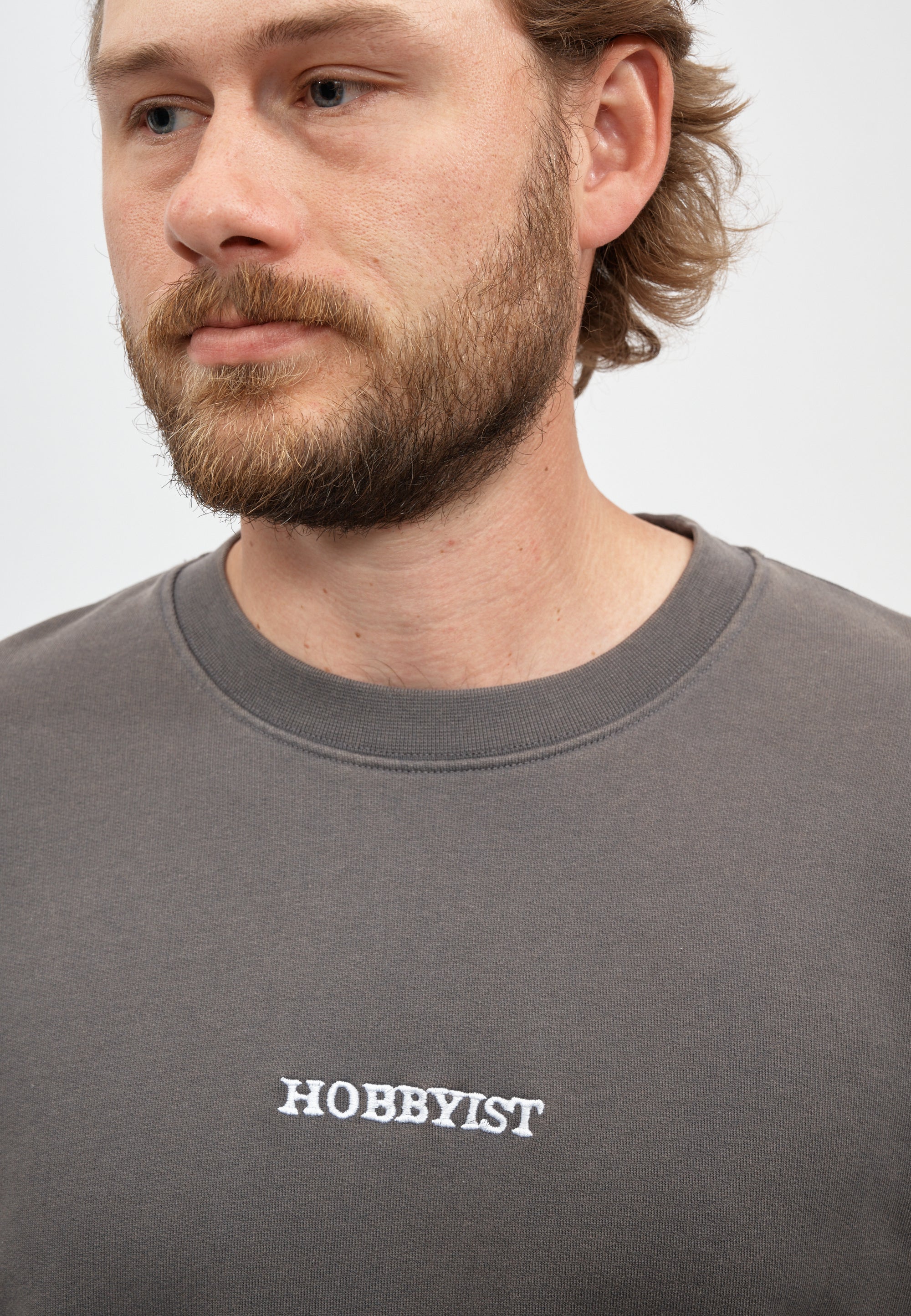 cleptomanicx-hobbyist-classic-crewneck-sweatshirt-biobaumwolle image 4