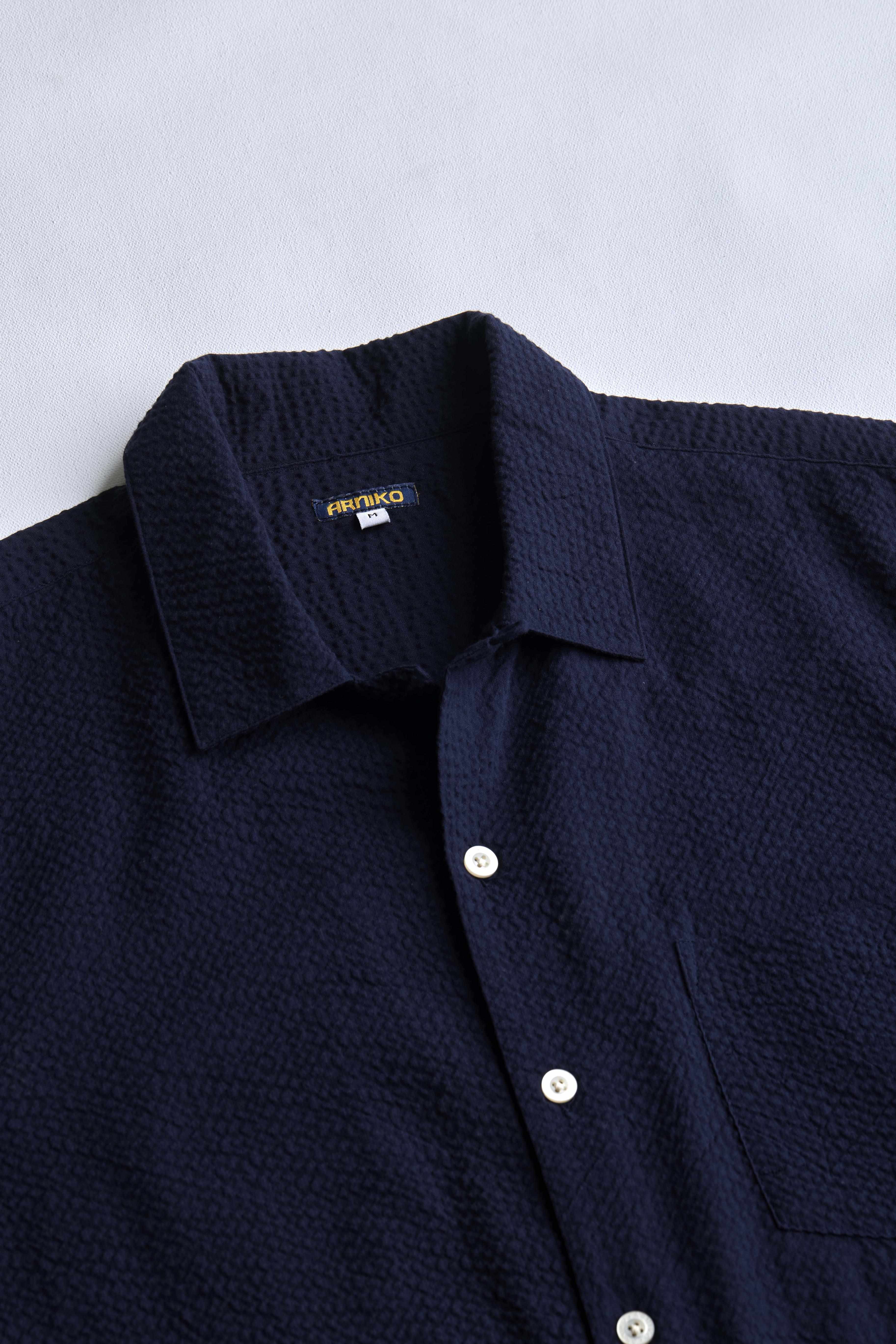 arniko-bobby-hemd-herren-navy-seersucker-bio-baumwolle image 4