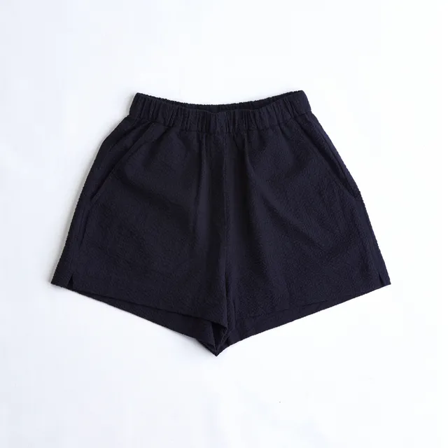 arniko-nuru-shorts-navy-seersucker-bio-damen image 1