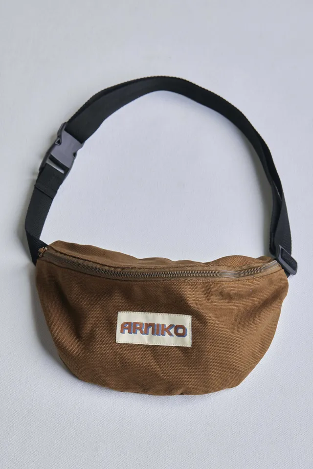 arniko-bags-fanny-pack-tawny-canvas-bauchtasche-beige-bio-baumwolle image 1