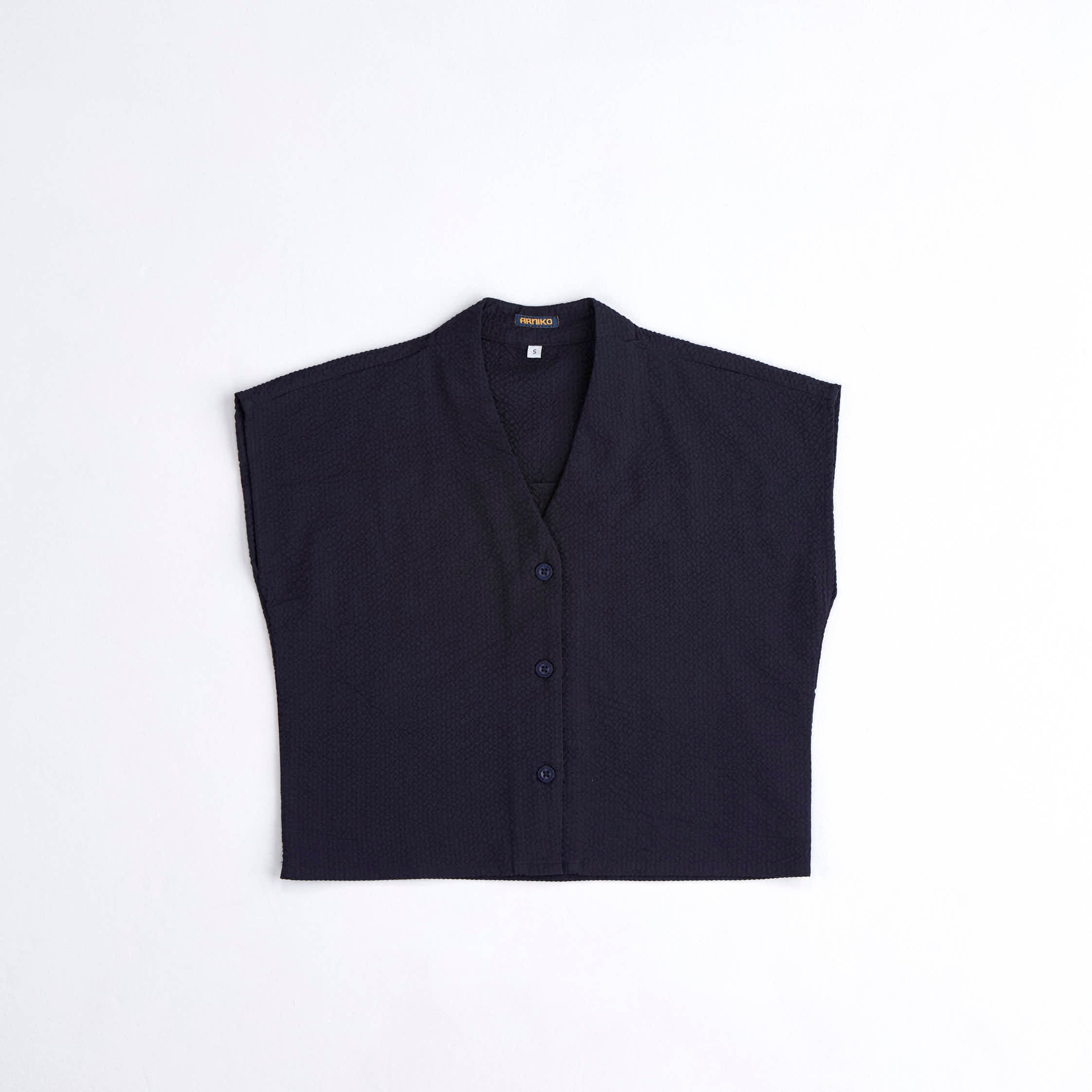 arniko-nuru-navy-seersucker-weste-bio-baumwolle image 1