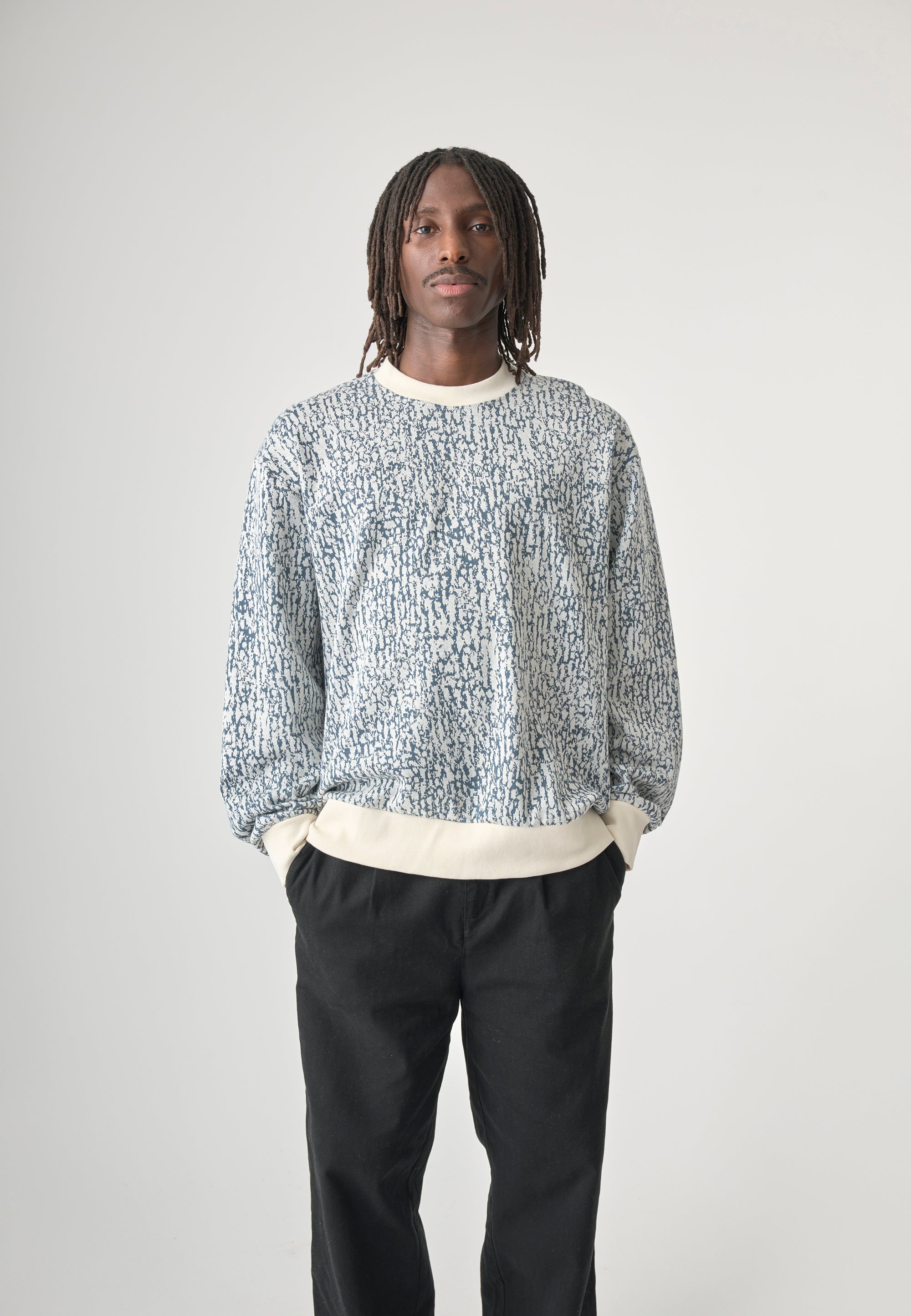 cleptomanicx-boxy-crewneck-crusty-sweatshirt-bio-print image 4