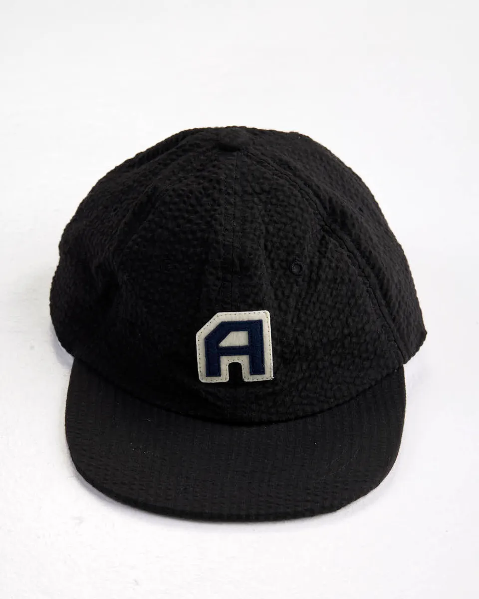 arniko-a-6-panel-cap-seersucker-schwarz image 1